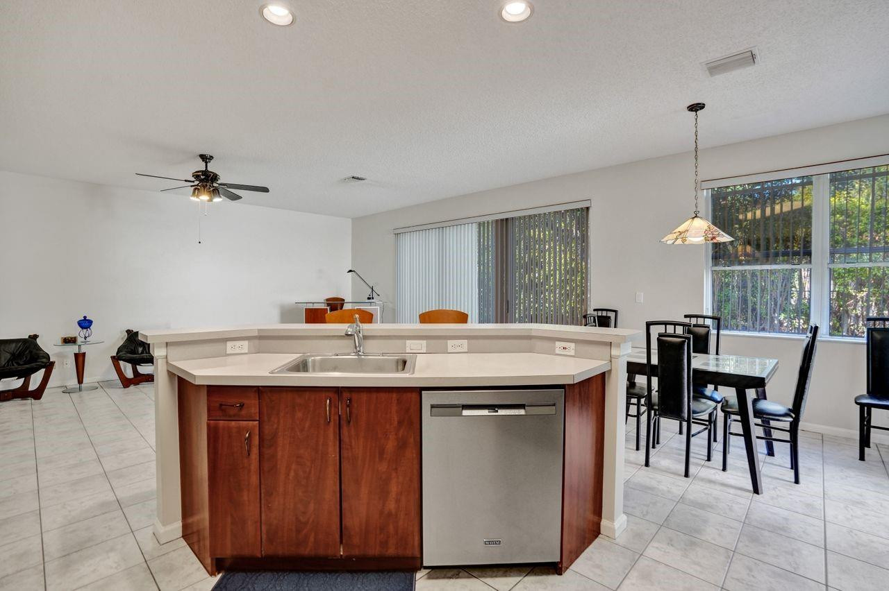 5438 NW 106th Drive