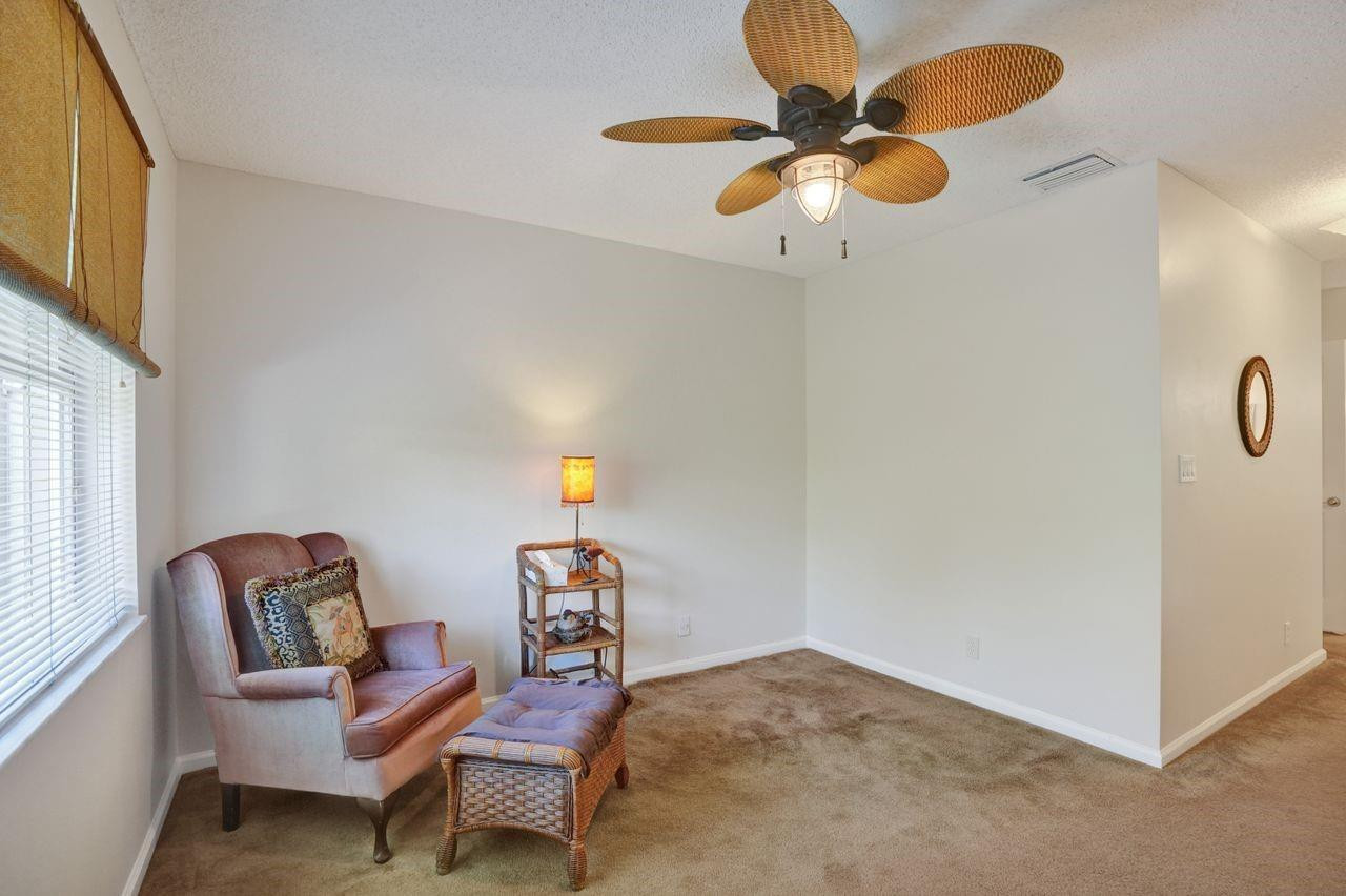 5438 NW 106th Drive