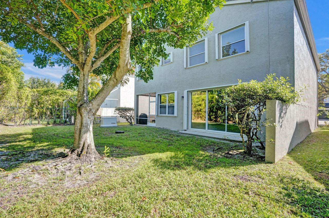 5438 NW 106th Drive