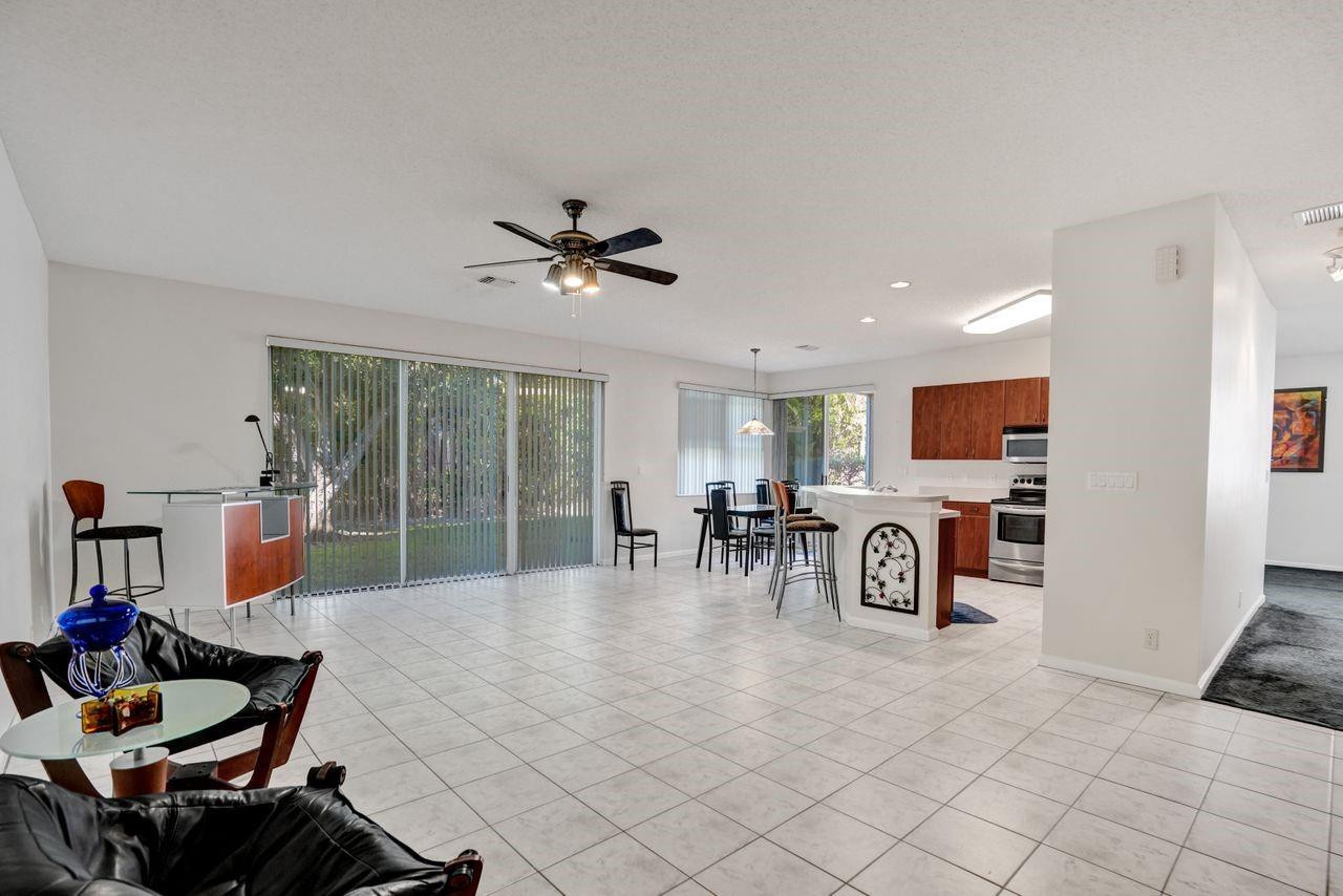 5438 NW 106th Drive