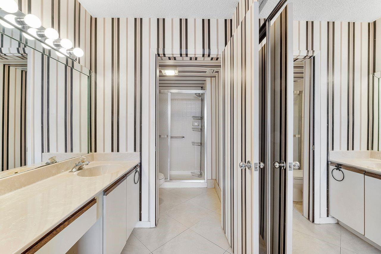 2907 Carambola Circle 506