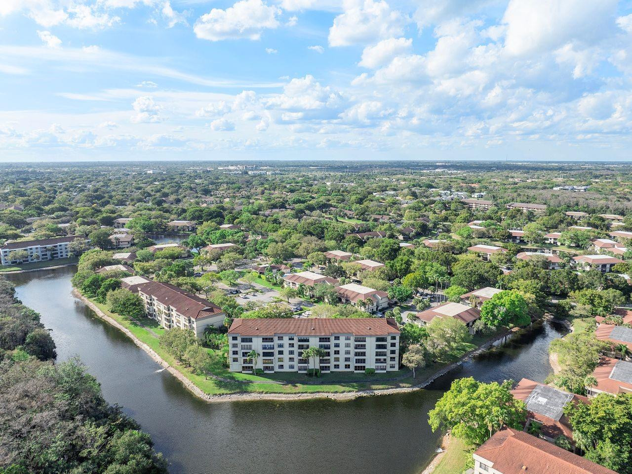 2907 Carambola Circle 506