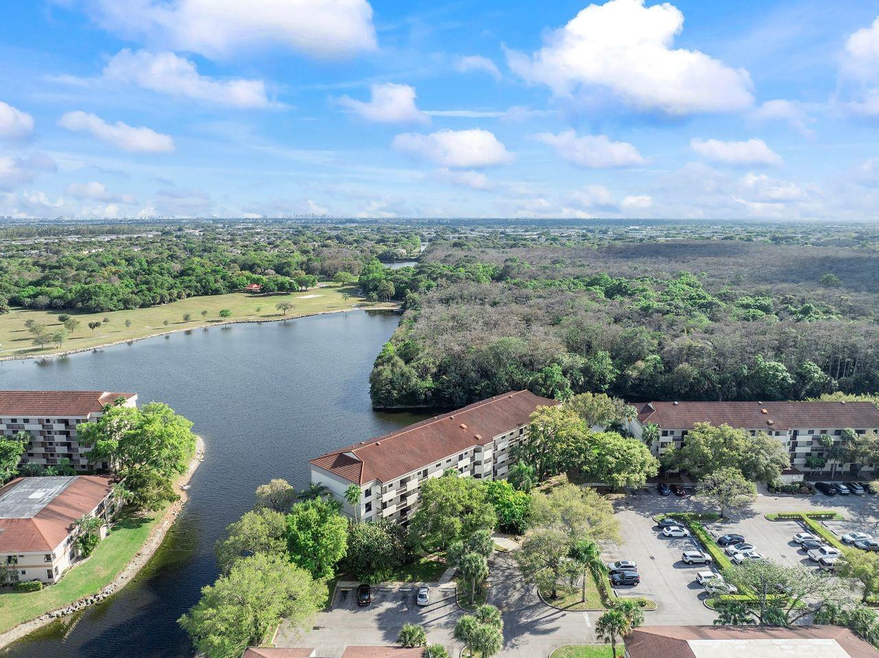 2907 Carambola Circle 506