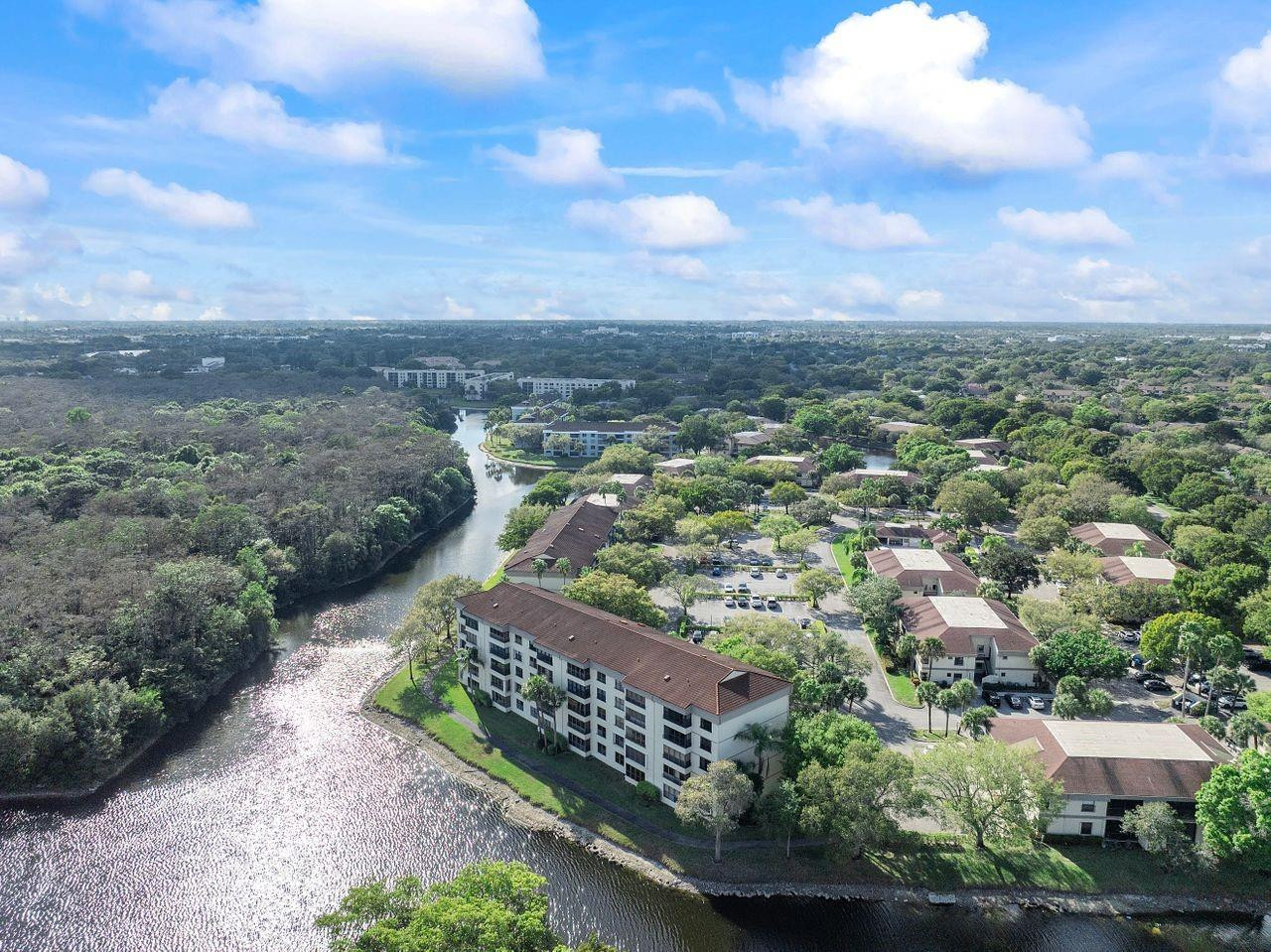 2907 Carambola Circle 506
