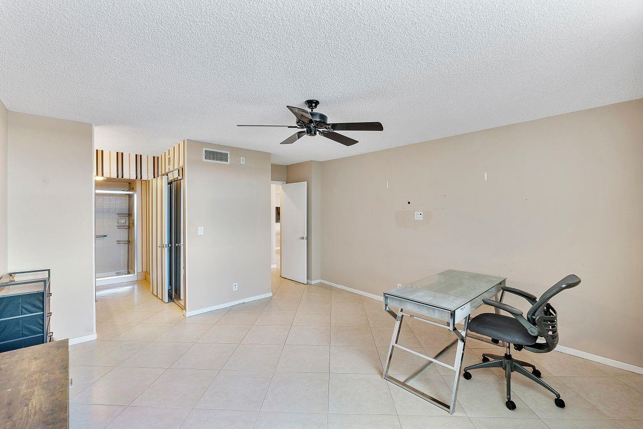 2907 Carambola Circle 506
