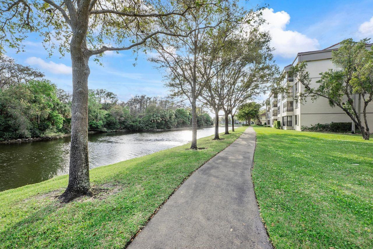 2907 Carambola Circle 506