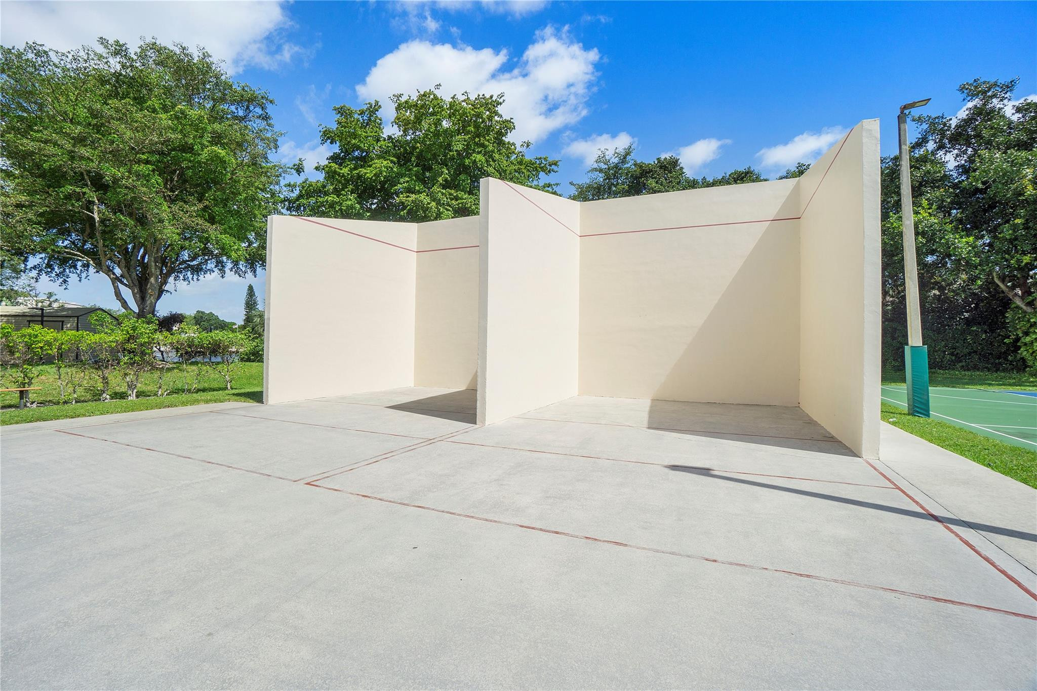 2907 Carambola Circle 506