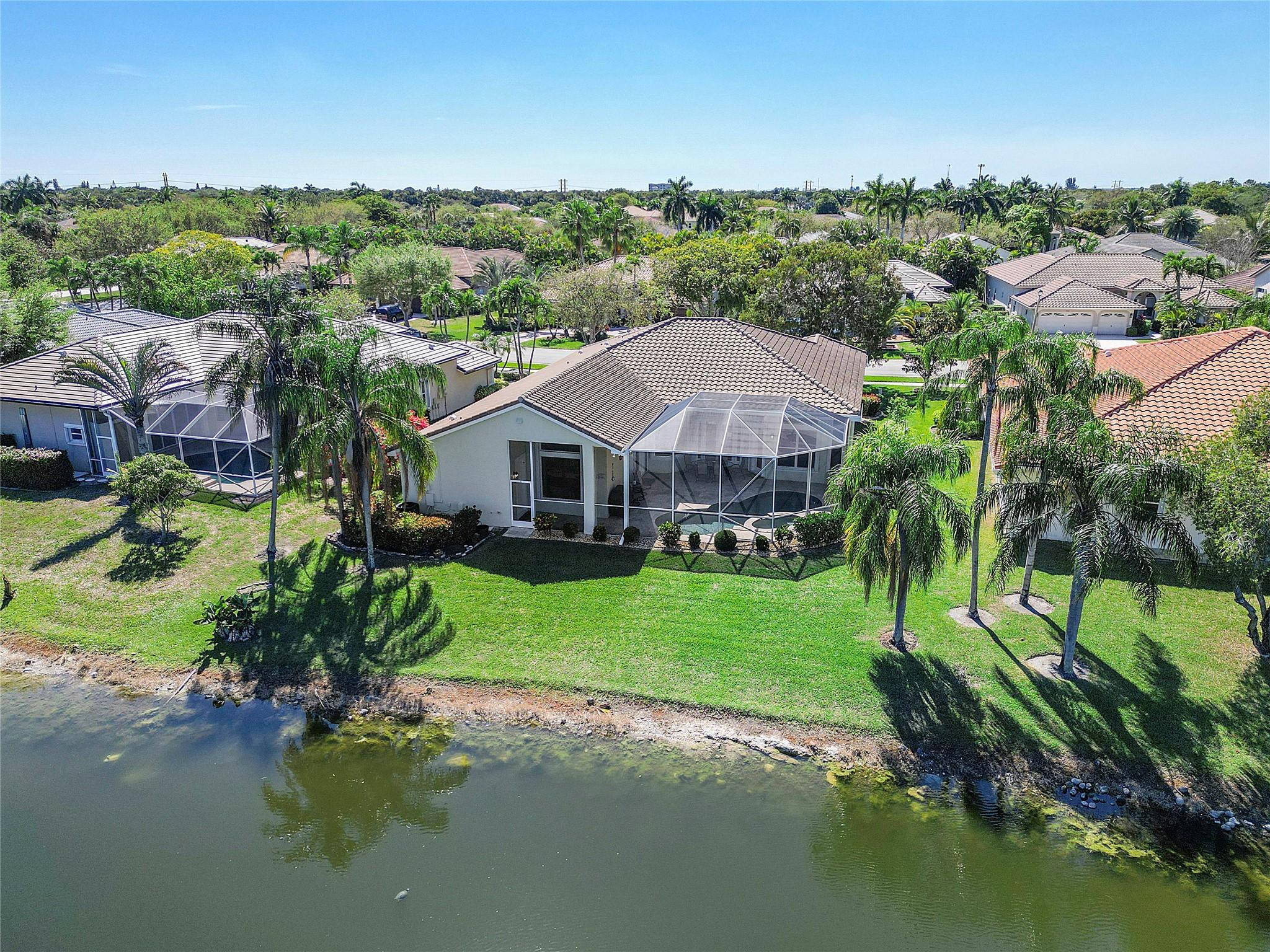 5121 Kensington Circle