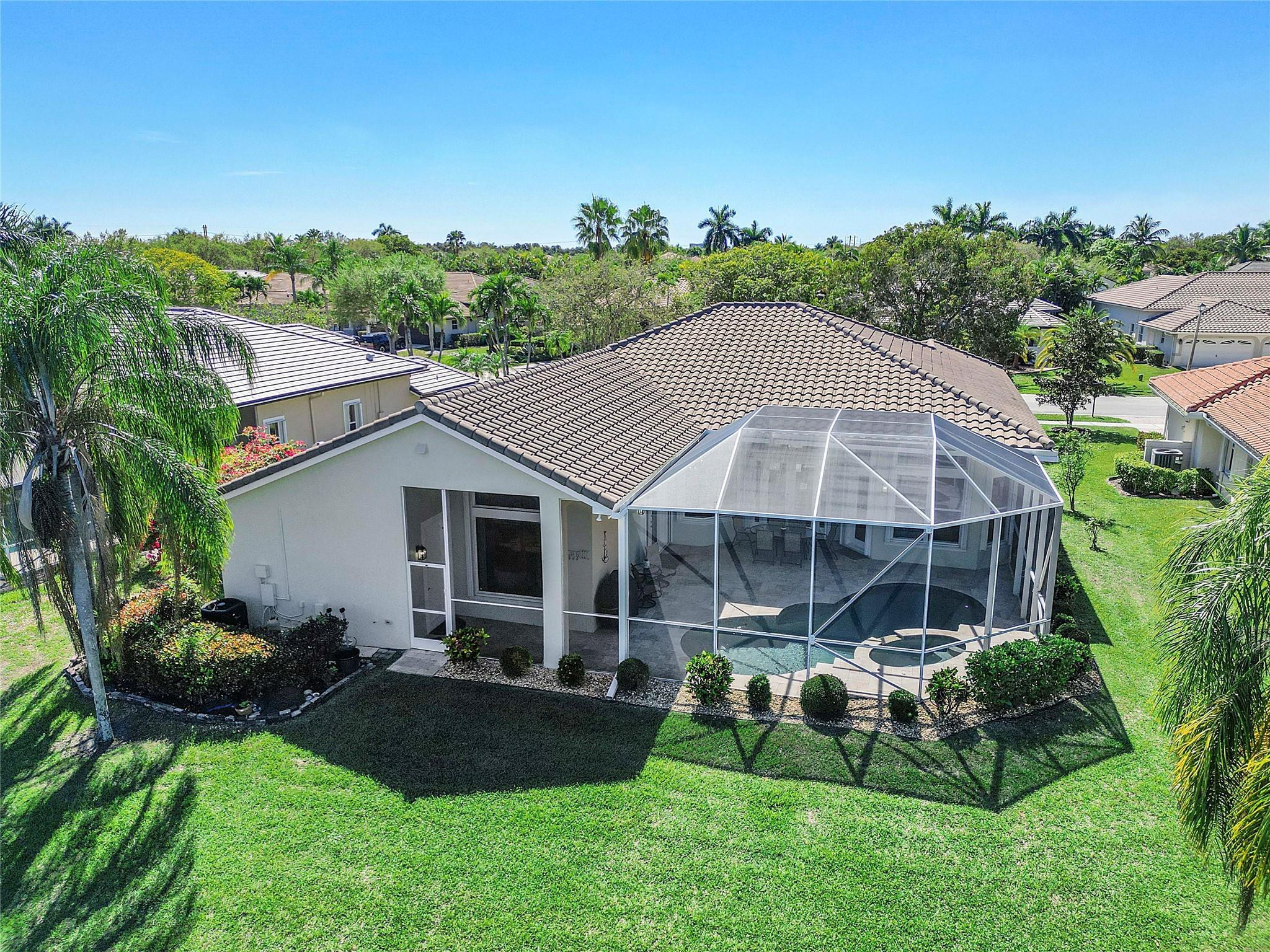 5121 Kensington Circle