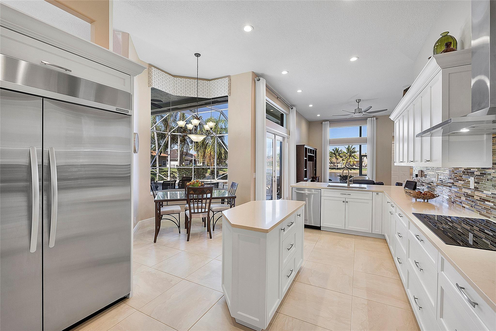 5121 Kensington Circle