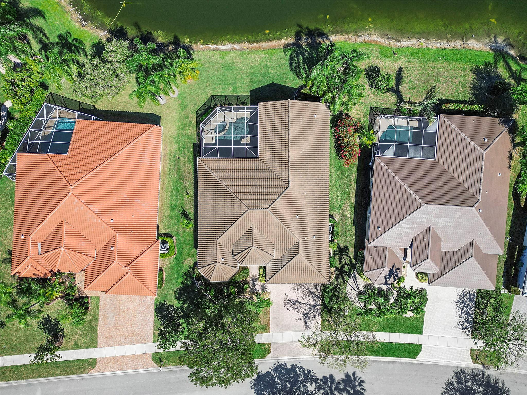 5121 Kensington Circle