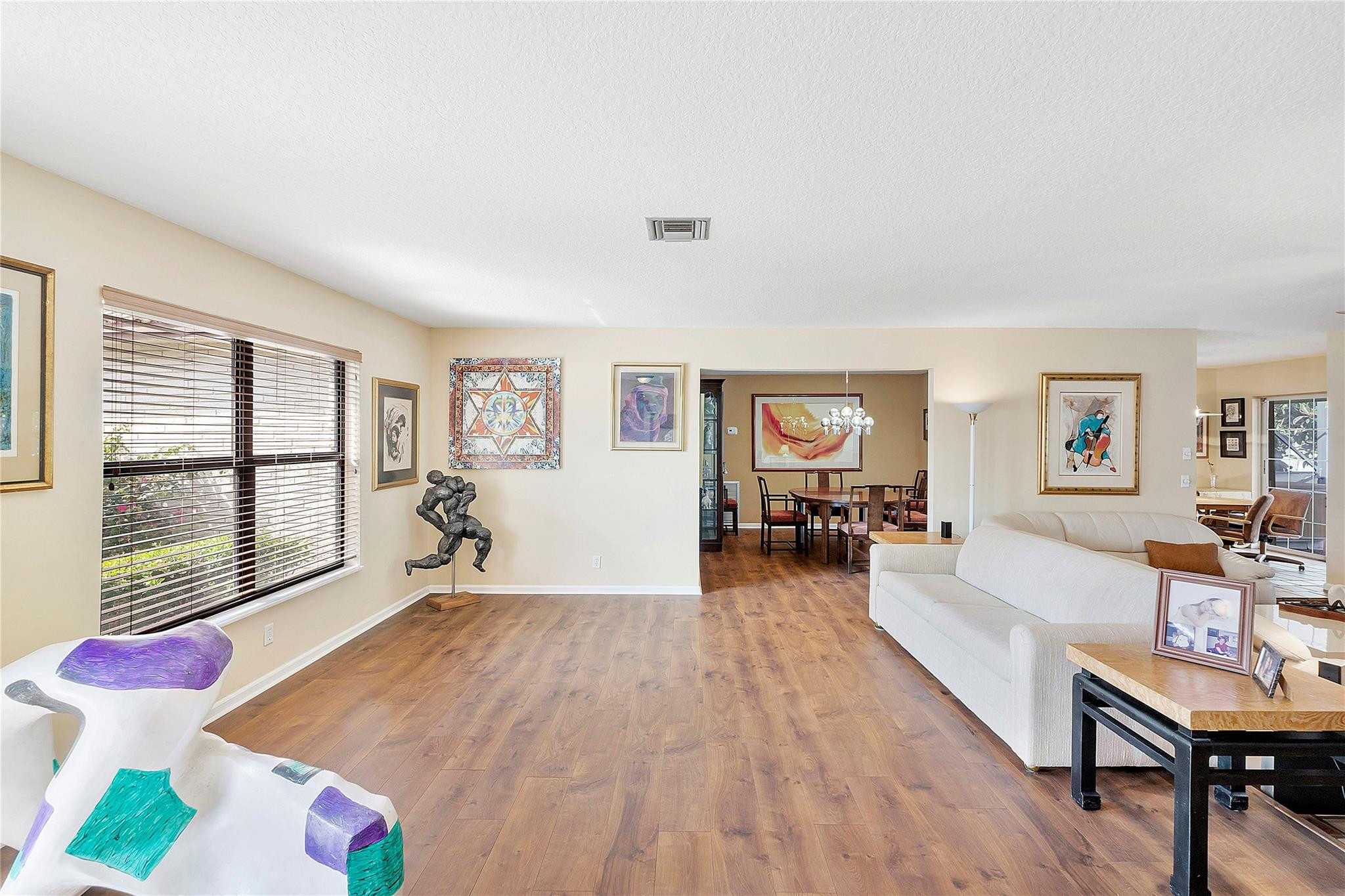 9977 NW 16th Street