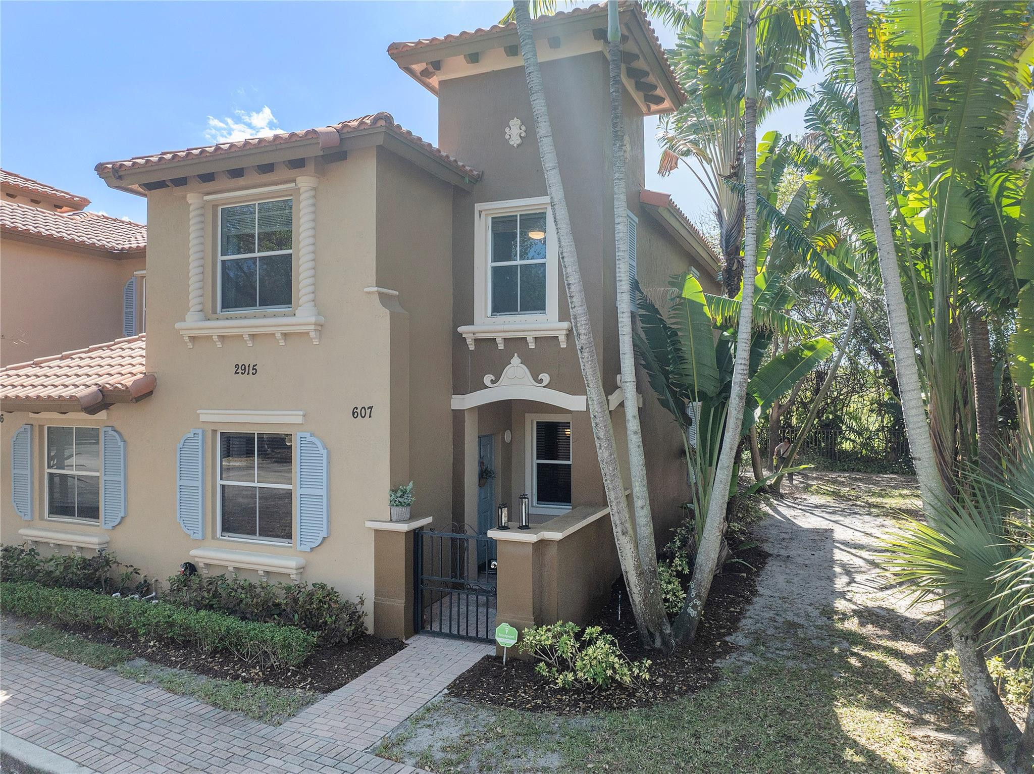 2915 Hope Valley Street 607
