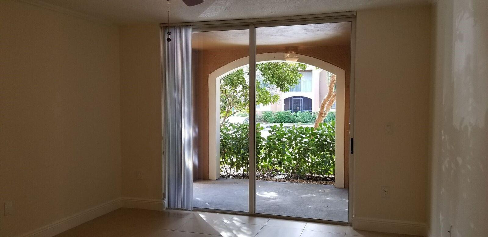 4824 N State Road 7 9-103