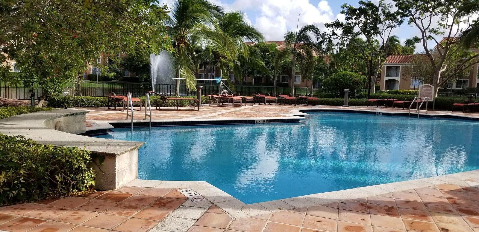 4824 N State Road 7 9-103