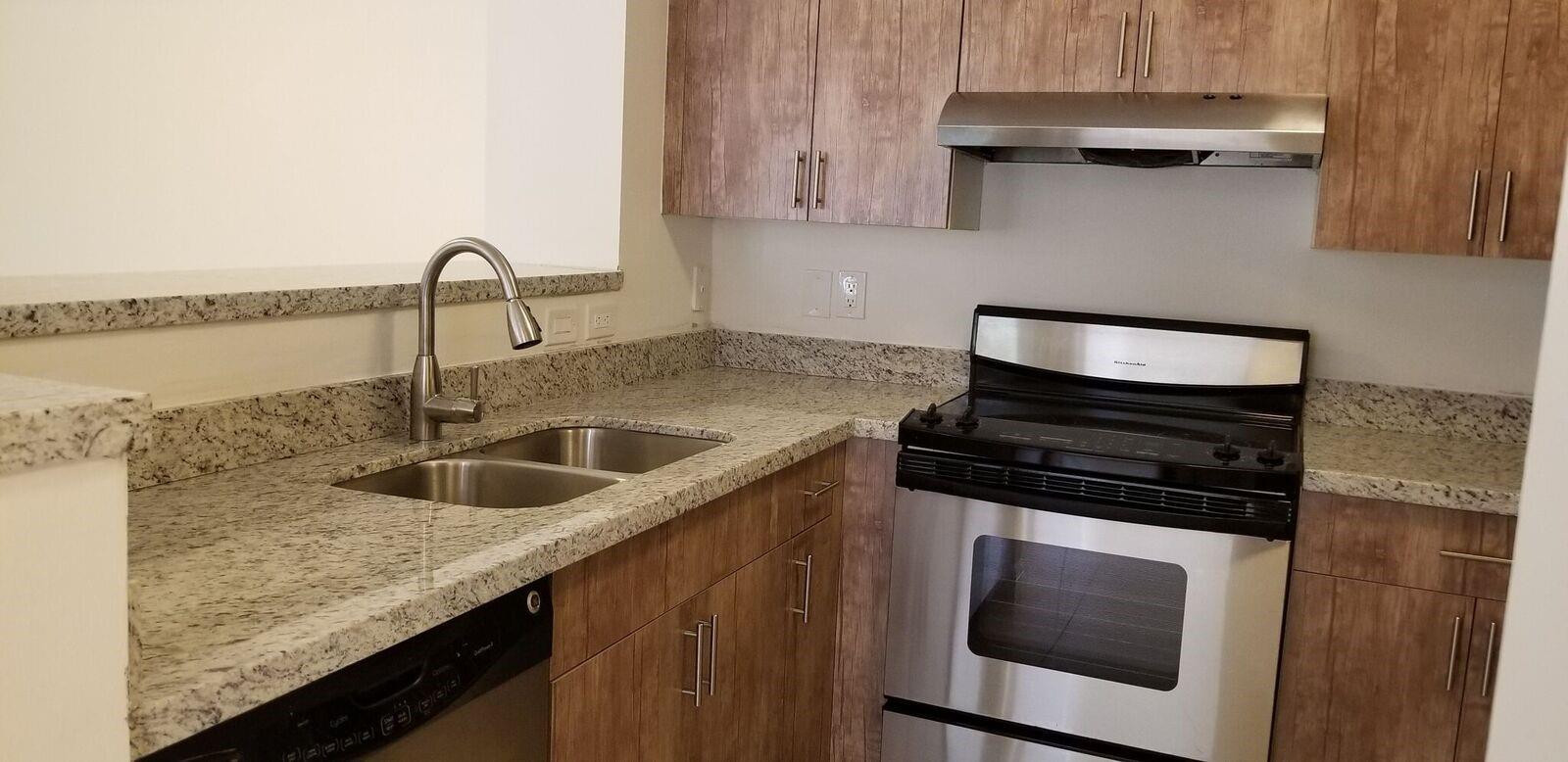 4824 N State Road 7 9-103