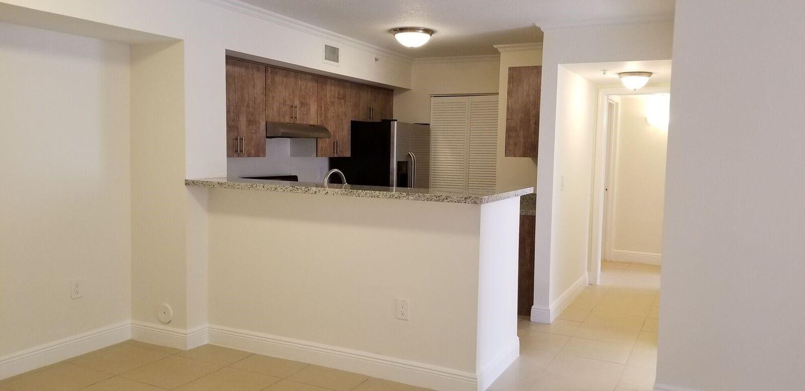 4824 N State Road 7 9-103