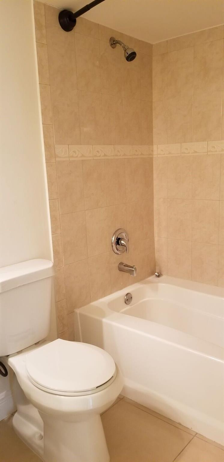4824 N State Road 7 9-103