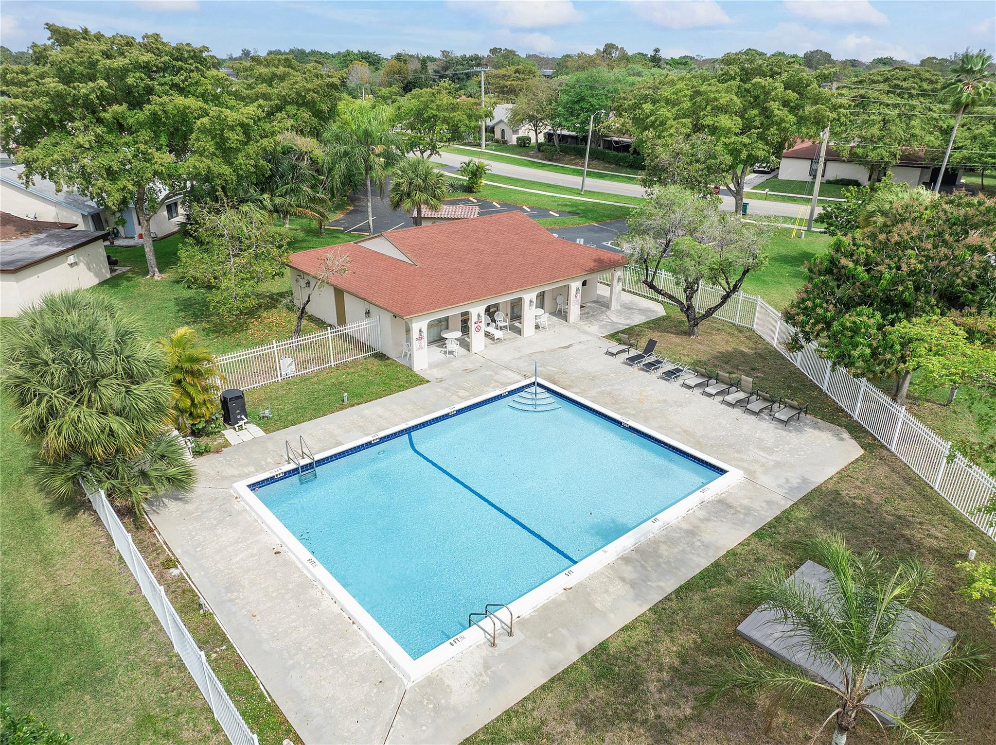 7925 NW 62nd Court