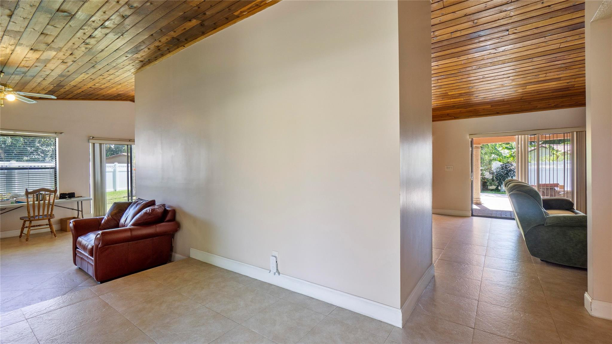 12202 NW 25th Court