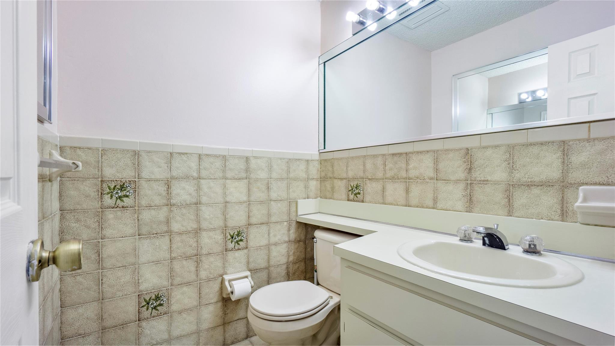 12202 NW 25th Court