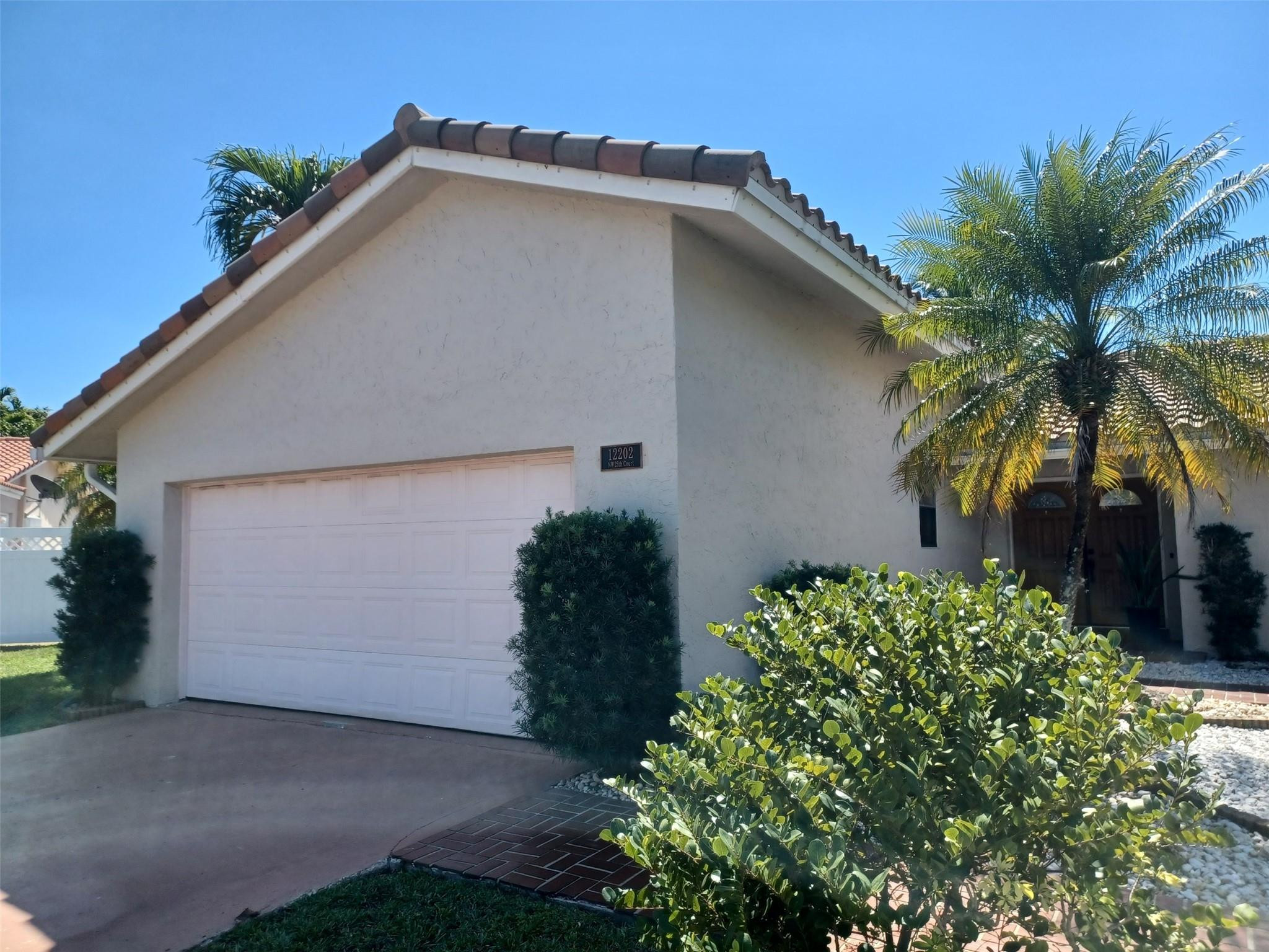 12202 NW 25th Court
