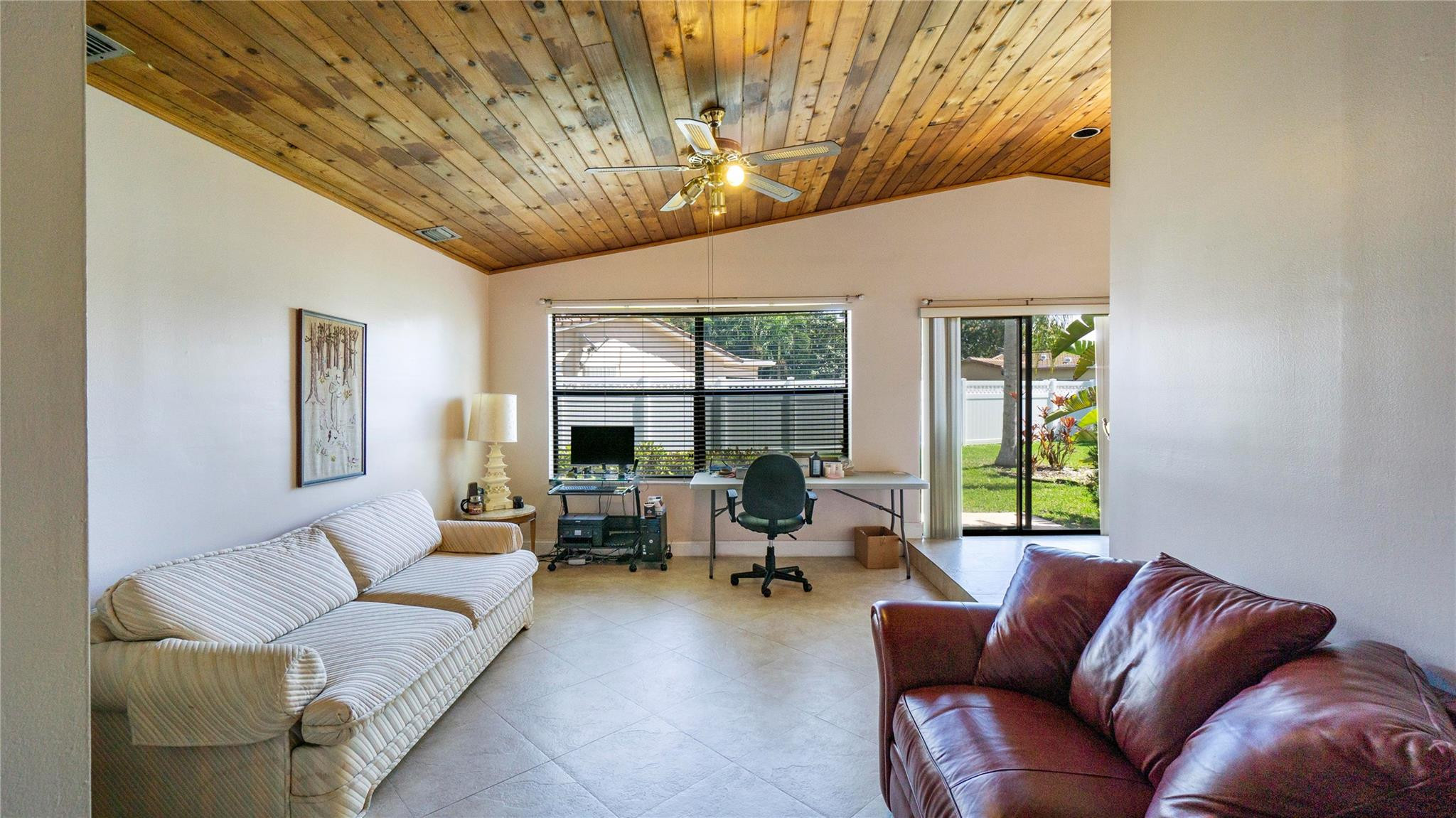 12202 NW 25th Court