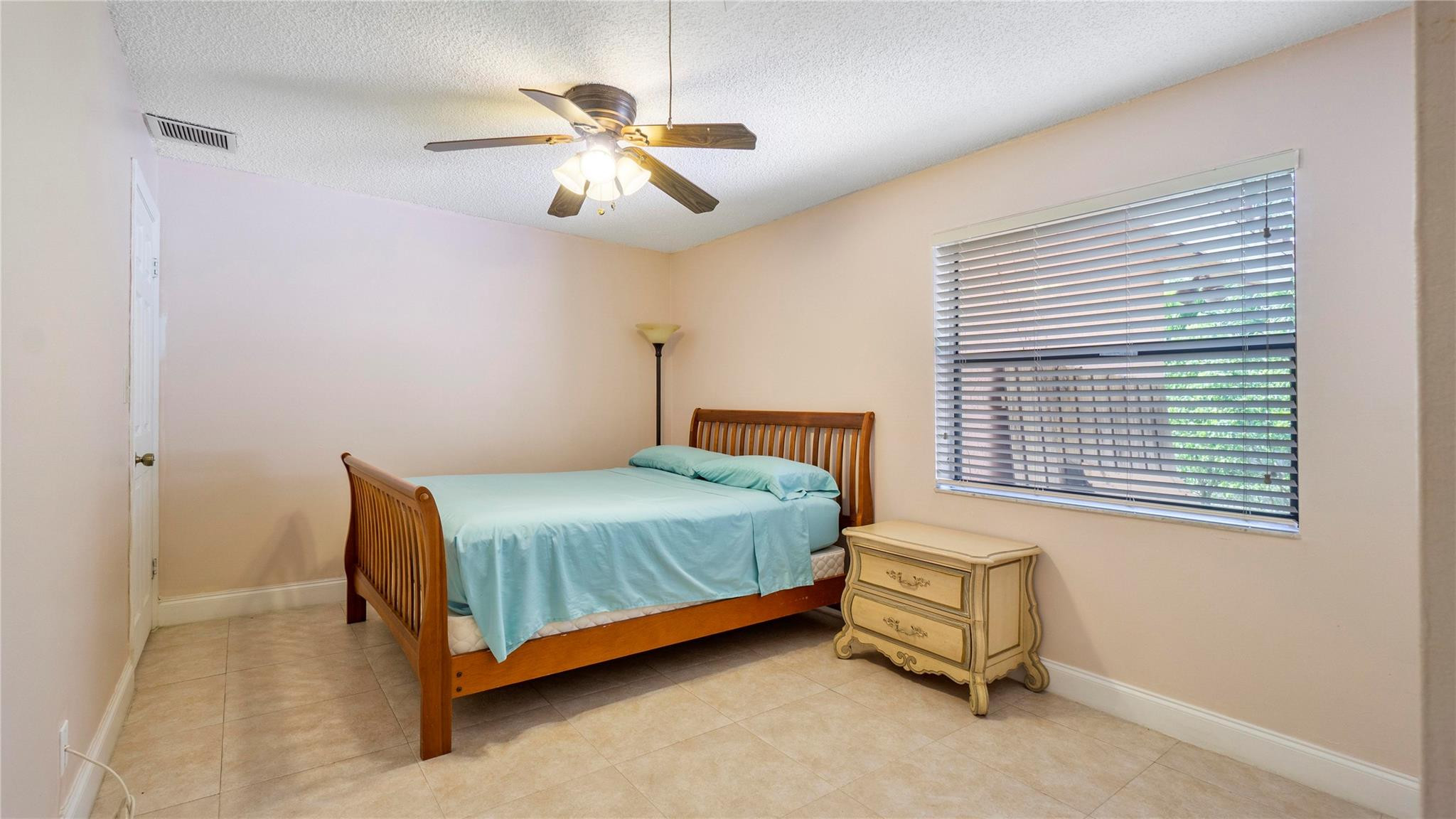 12202 NW 25th Court