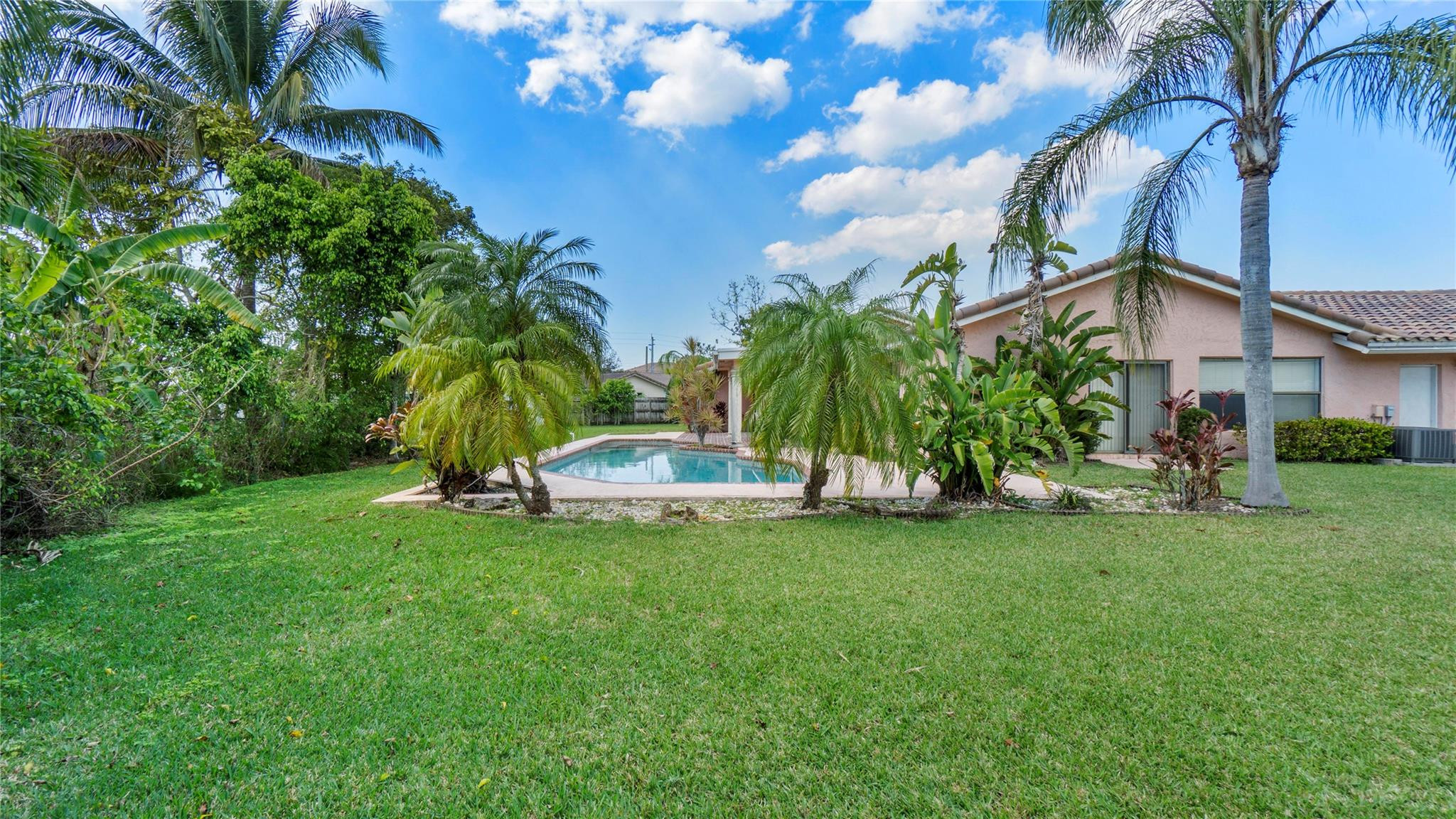 12202 NW 25th Court