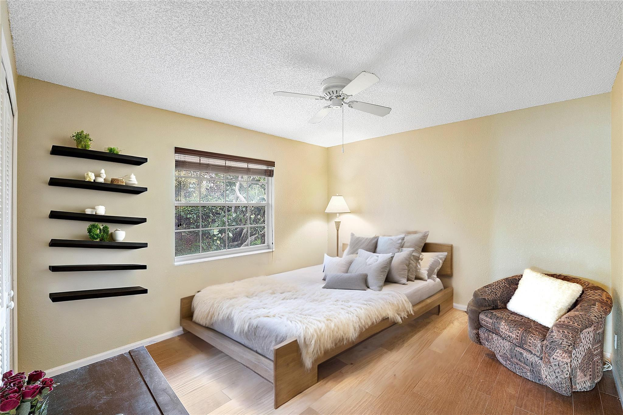 5486 Pine Lane