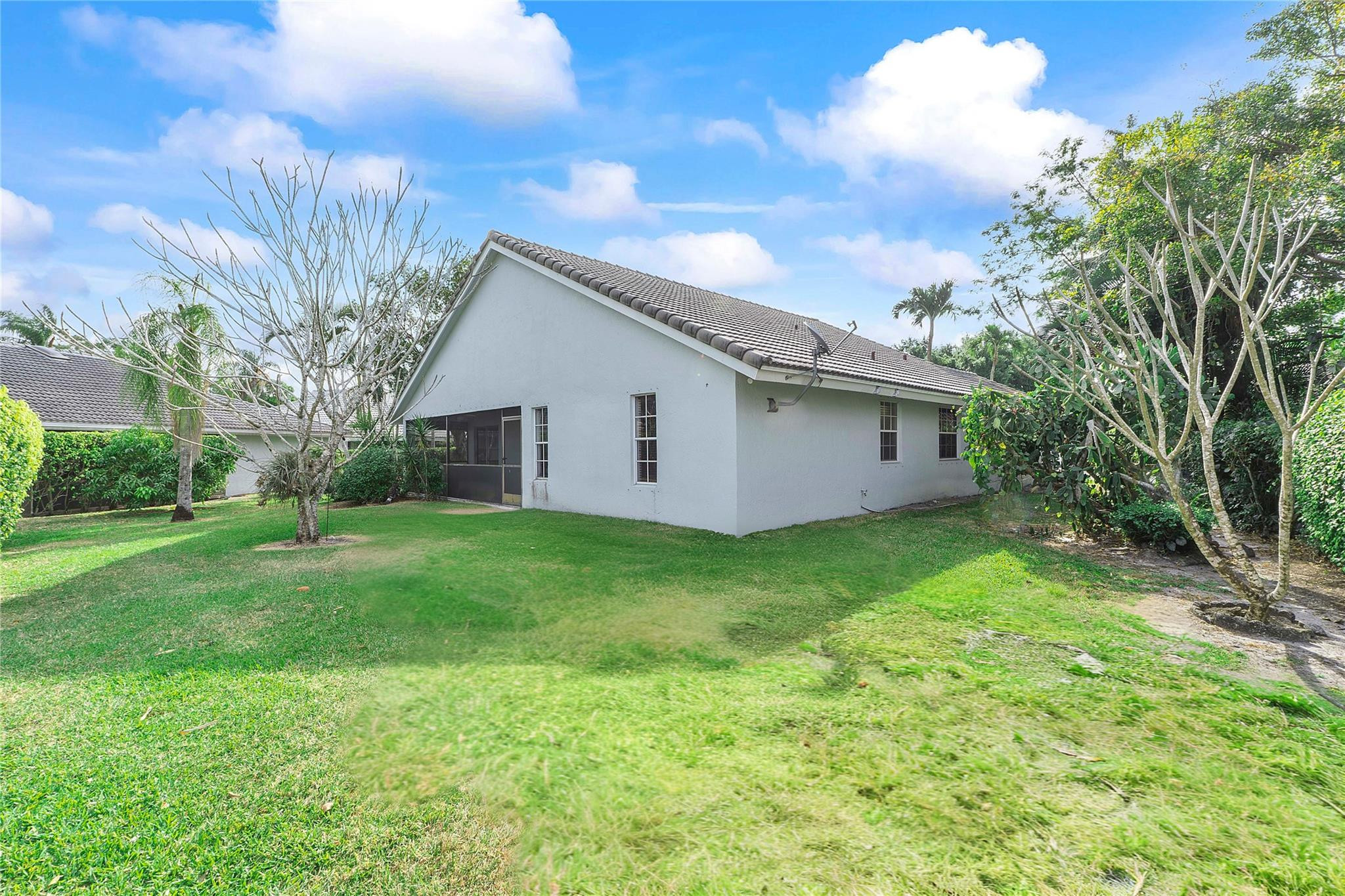 5486 Pine Lane