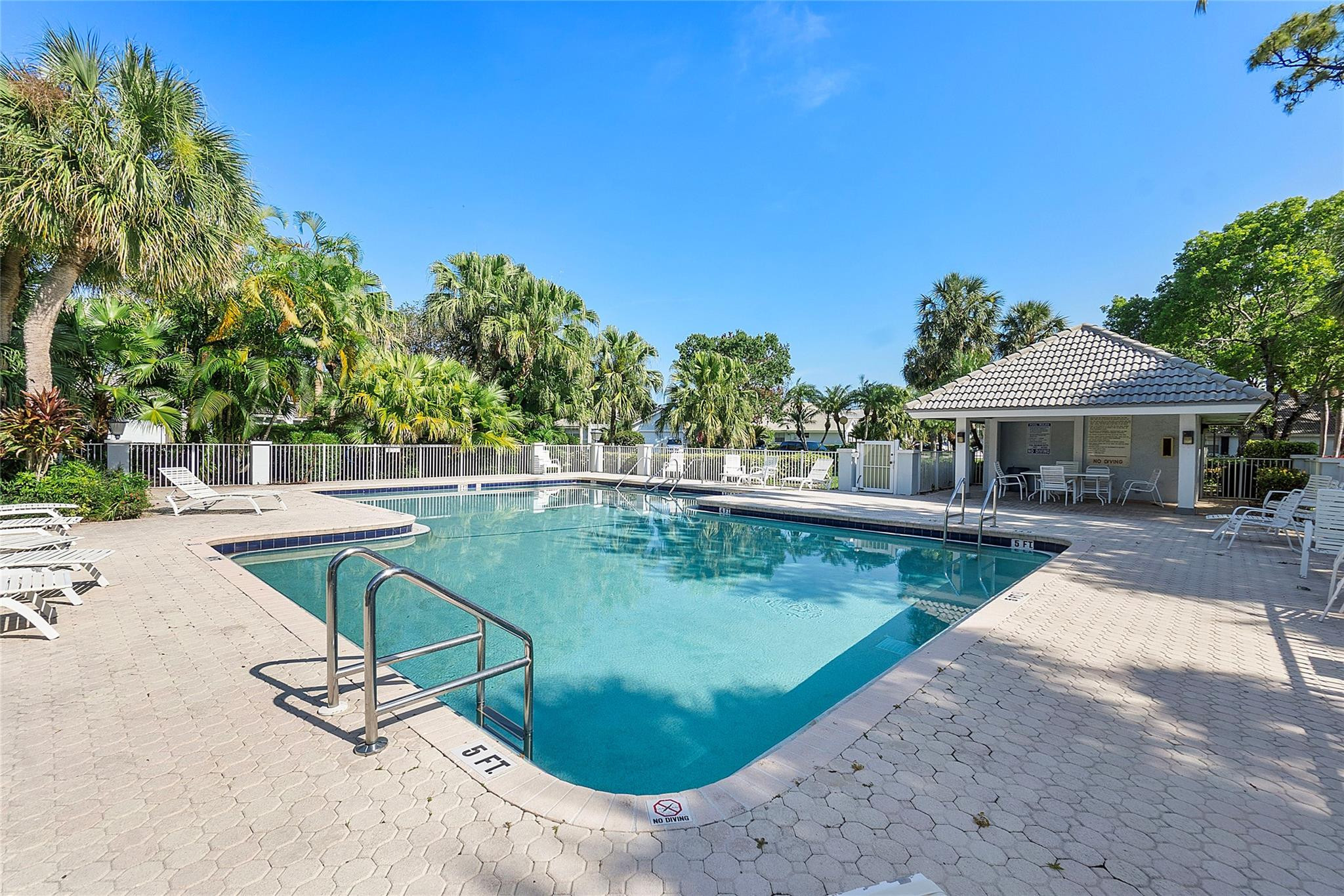5486 Pine Lane