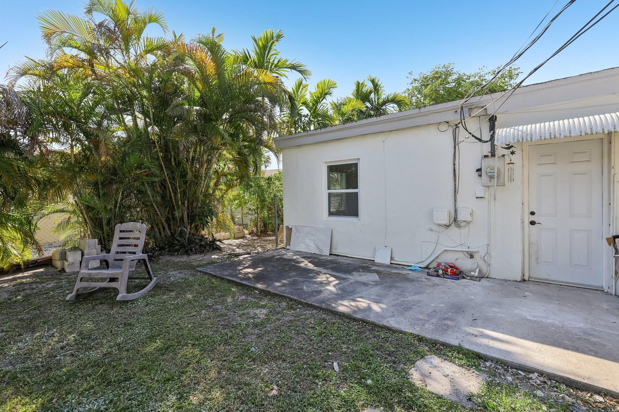 1415 NE 175th Street