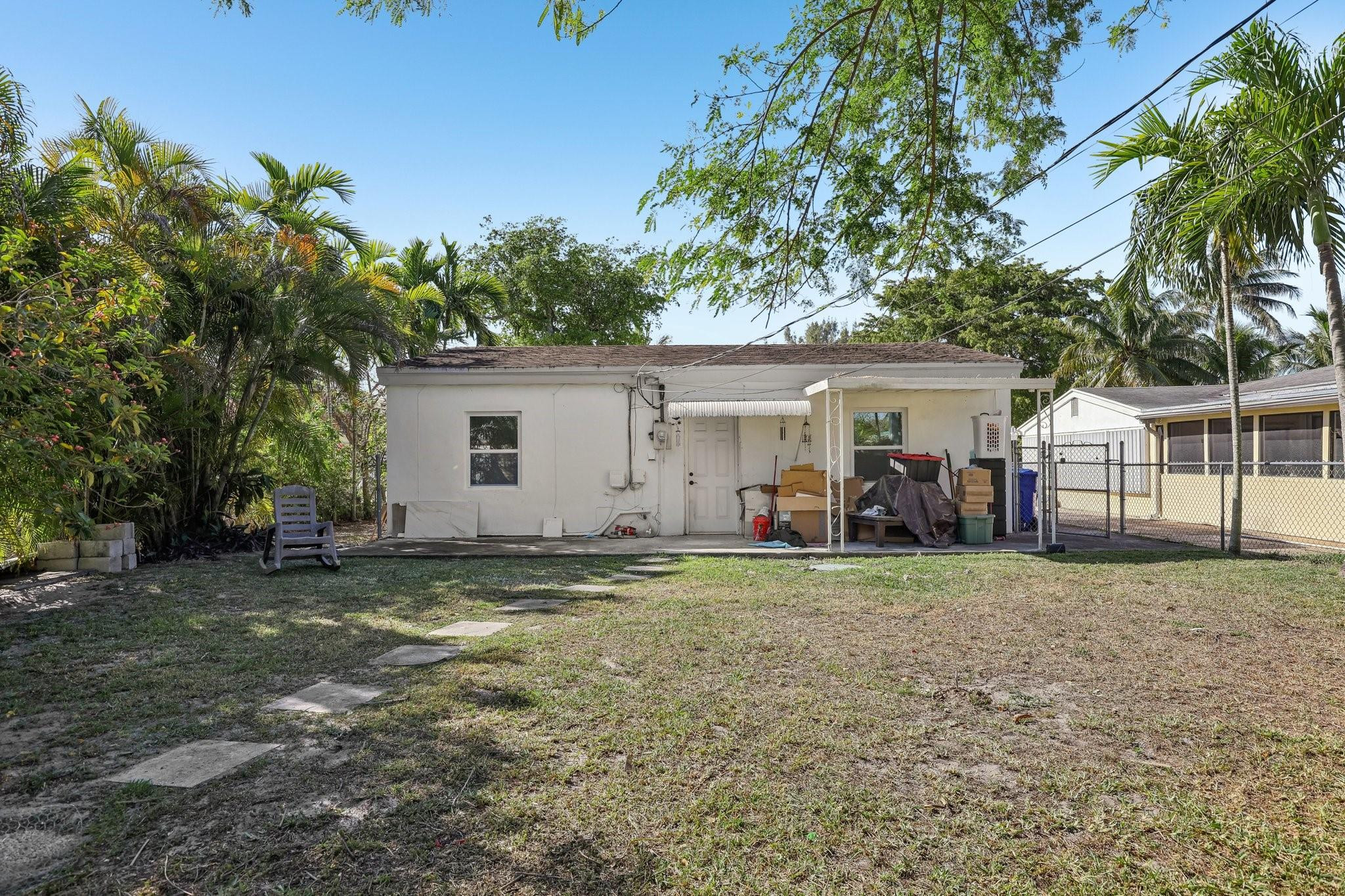 1415 NE 175th Street