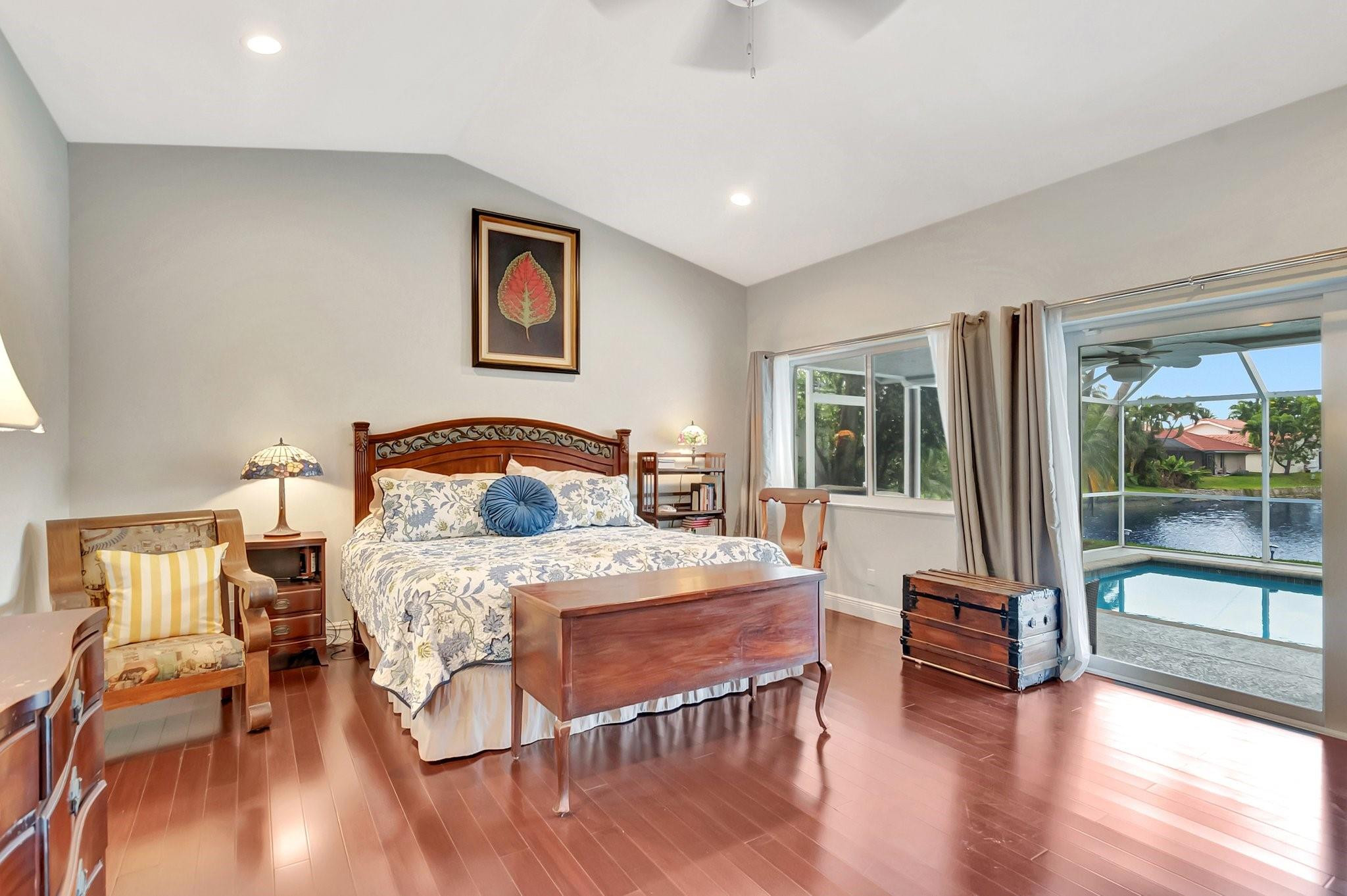 2208 Deer Creek Way