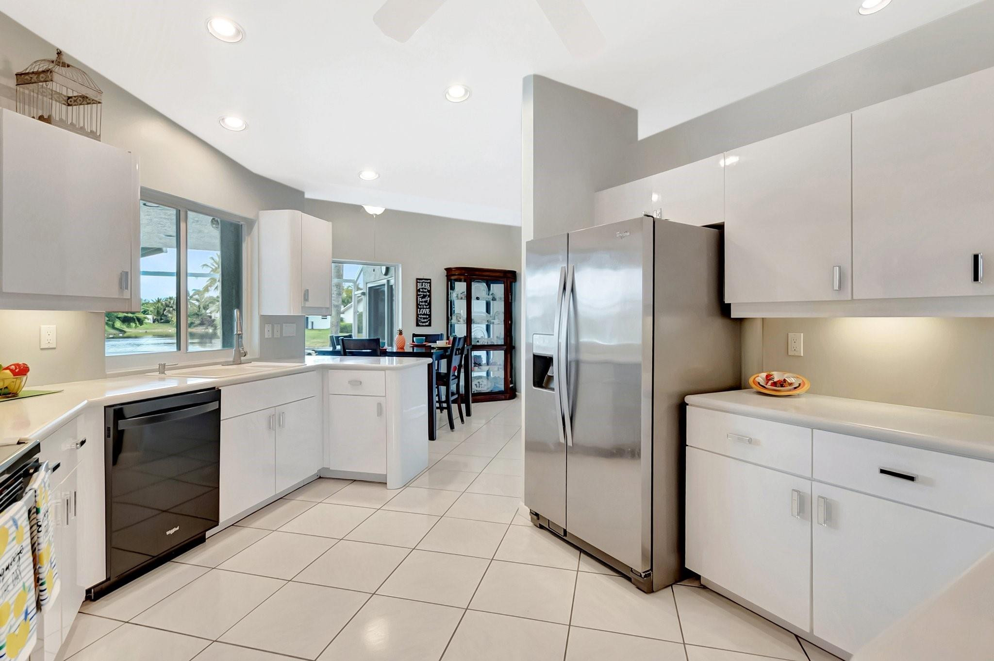 2208 Deer Creek Way