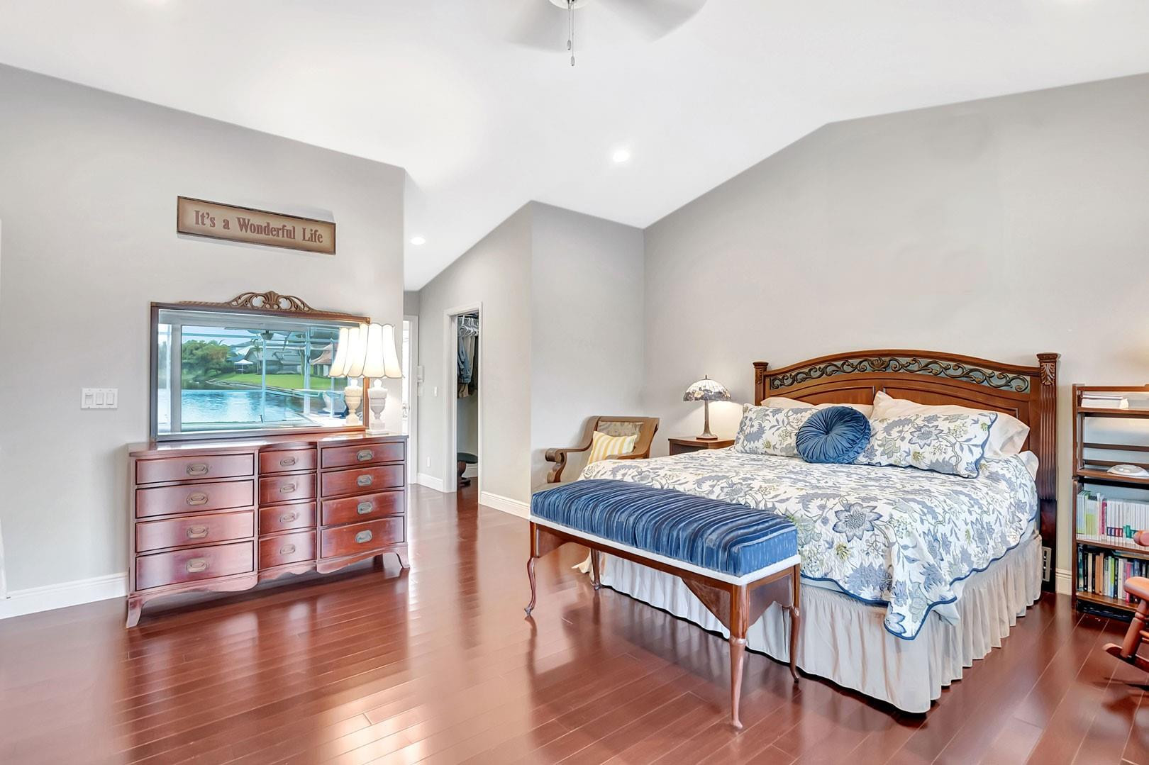 2208 Deer Creek Way