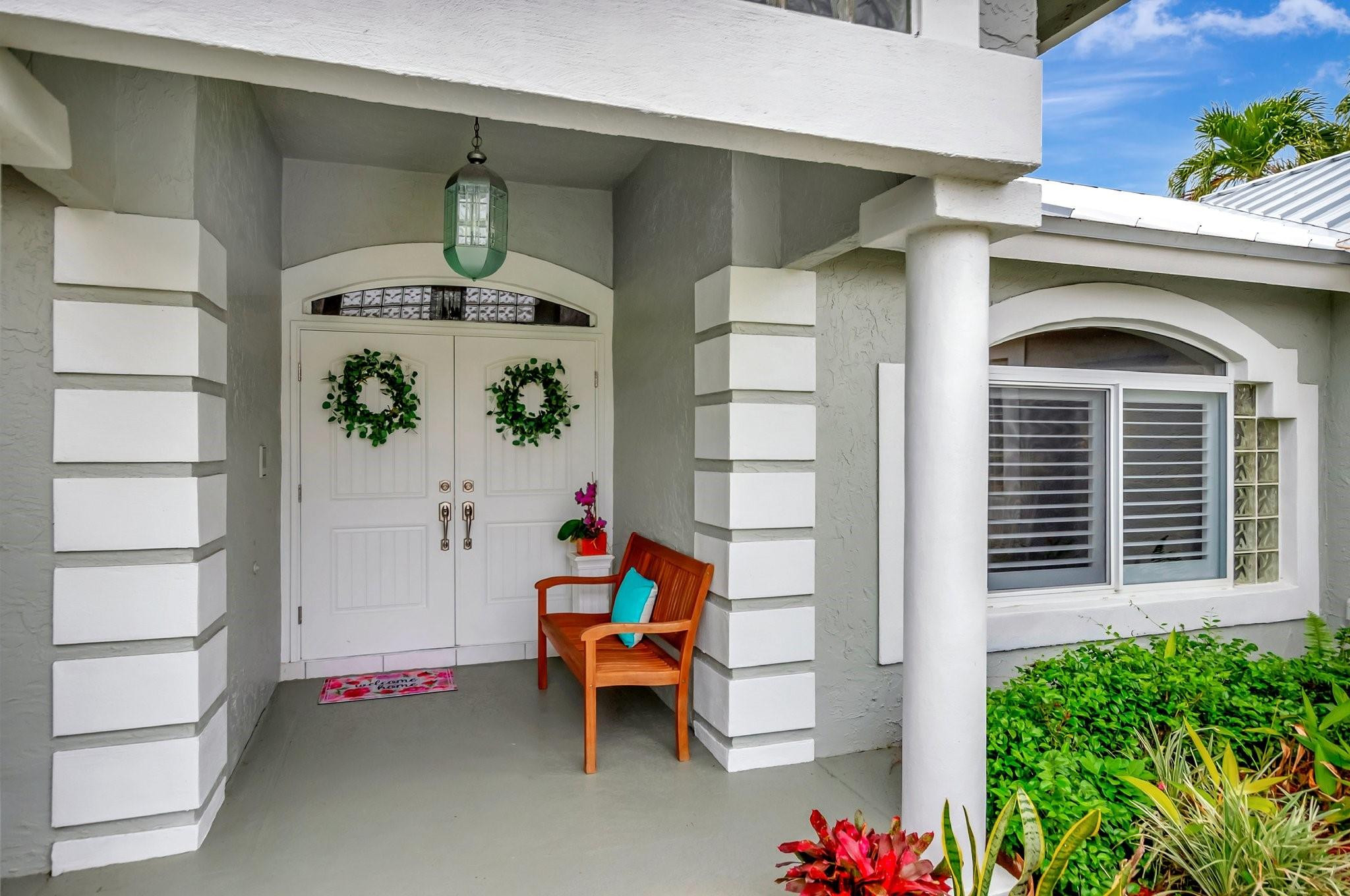 2208 Deer Creek Way