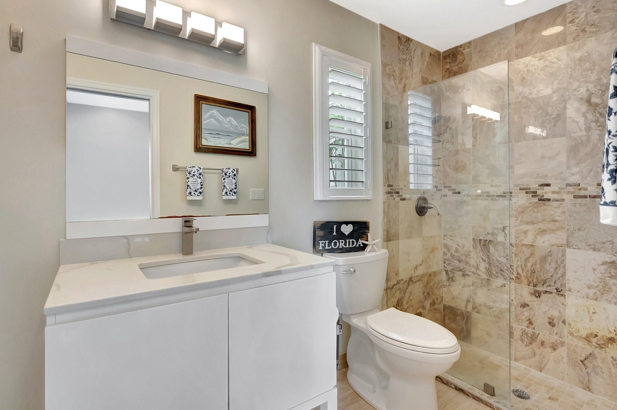 2208 Deer Creek Way