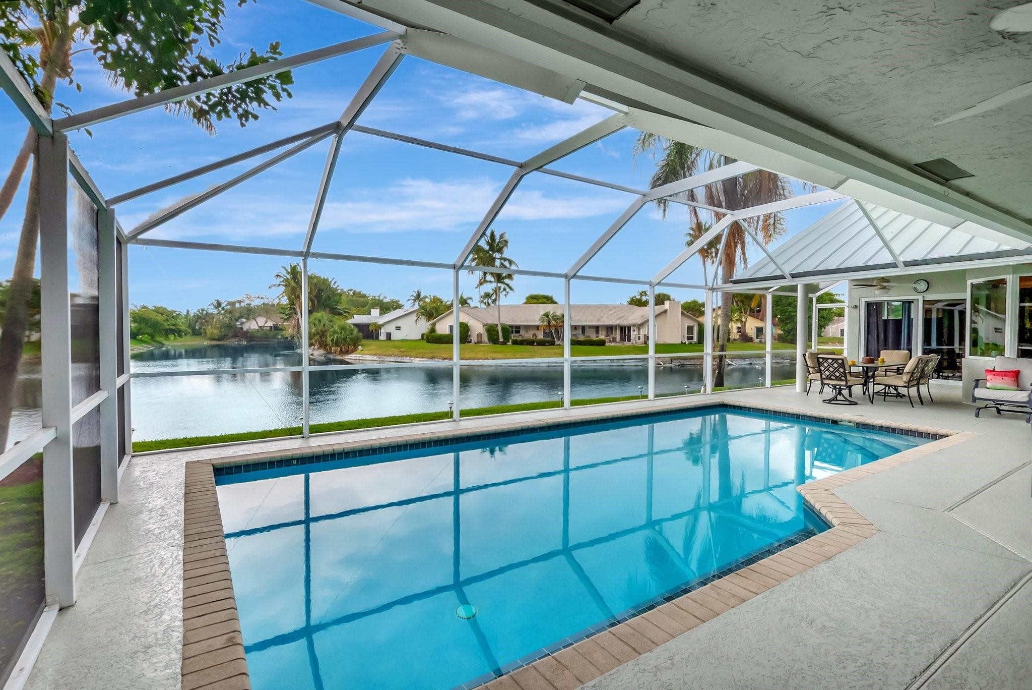 2208 Deer Creek Way
