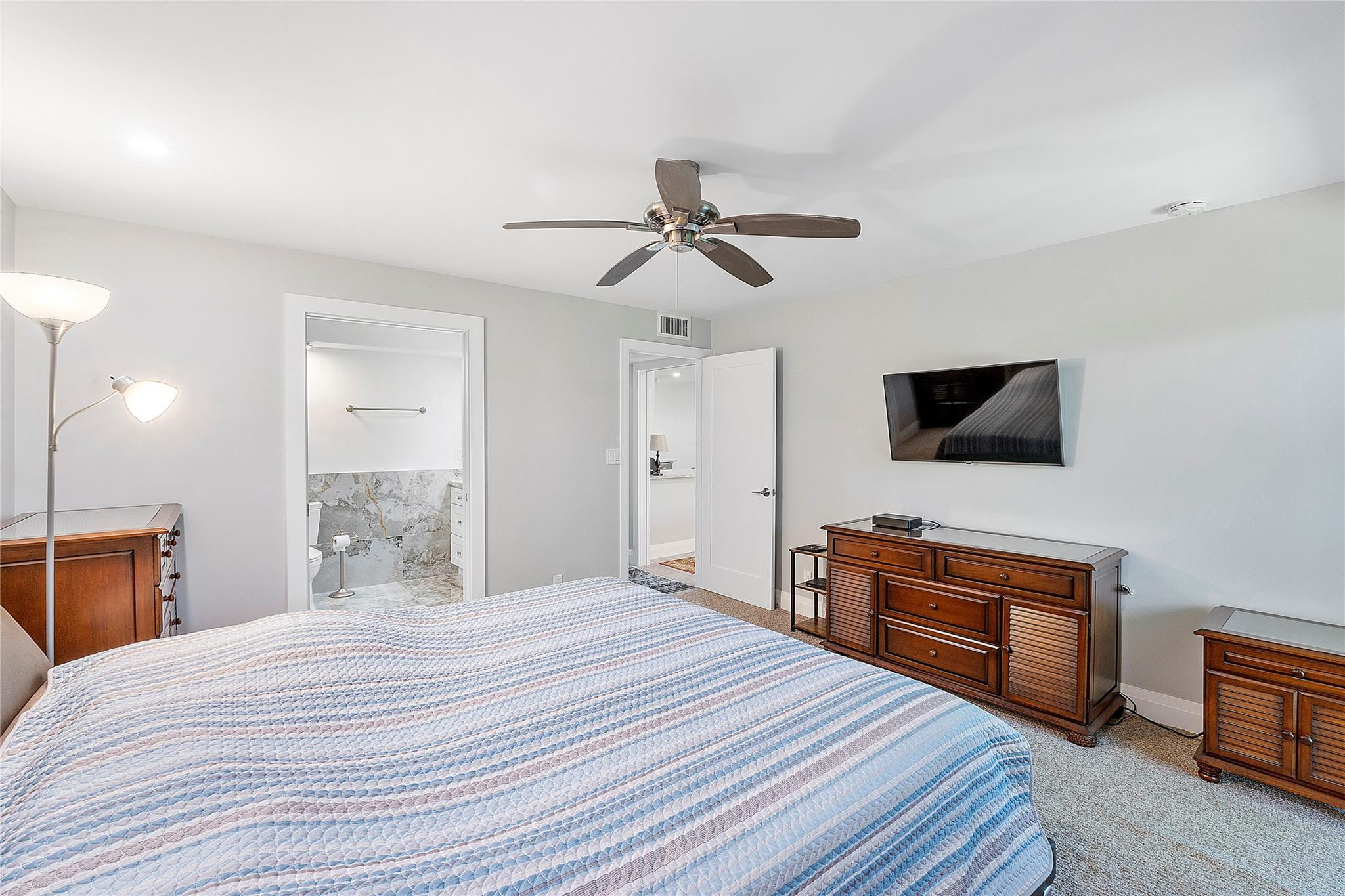 2001 Granada Drive K4
