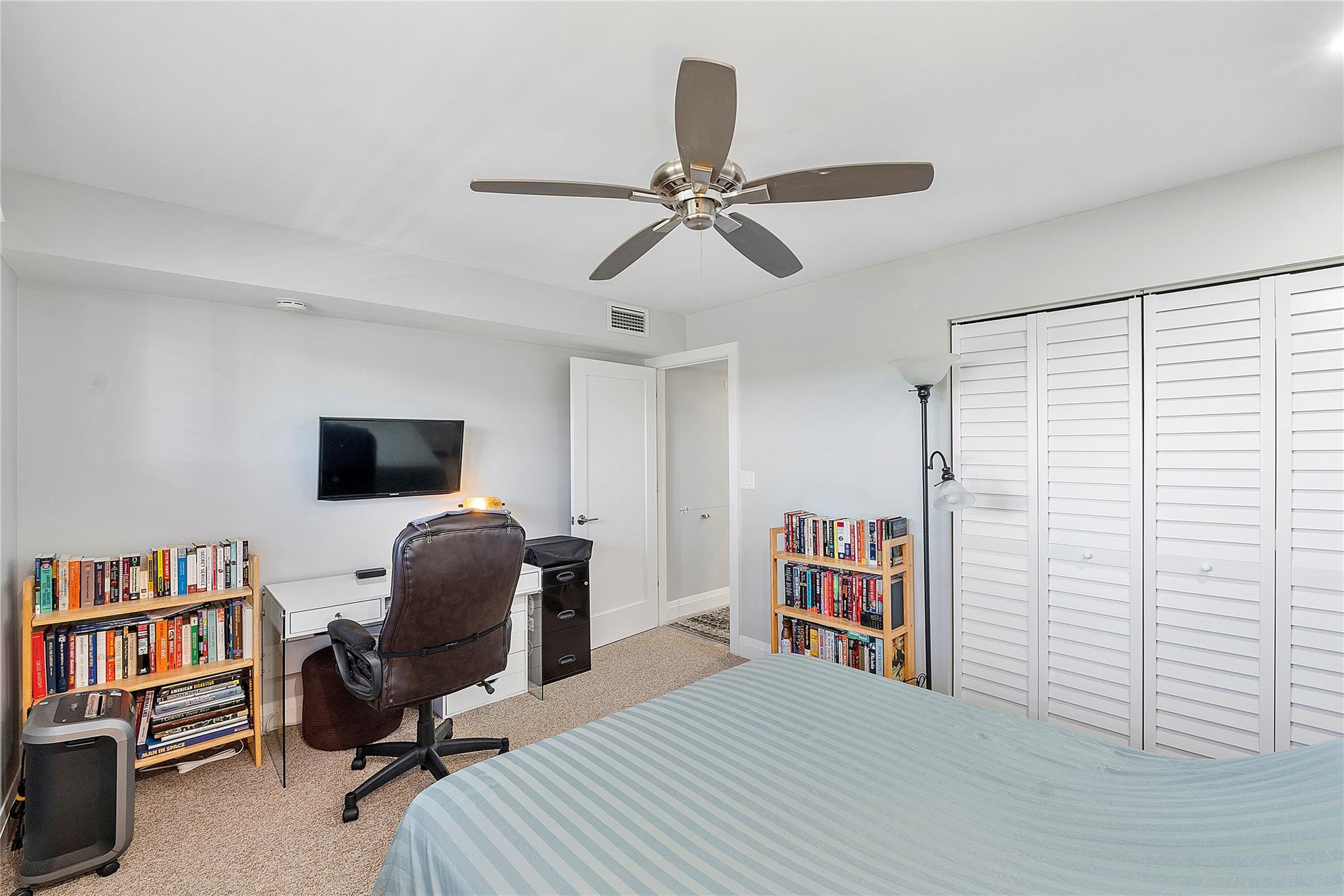 2001 Granada Drive K4