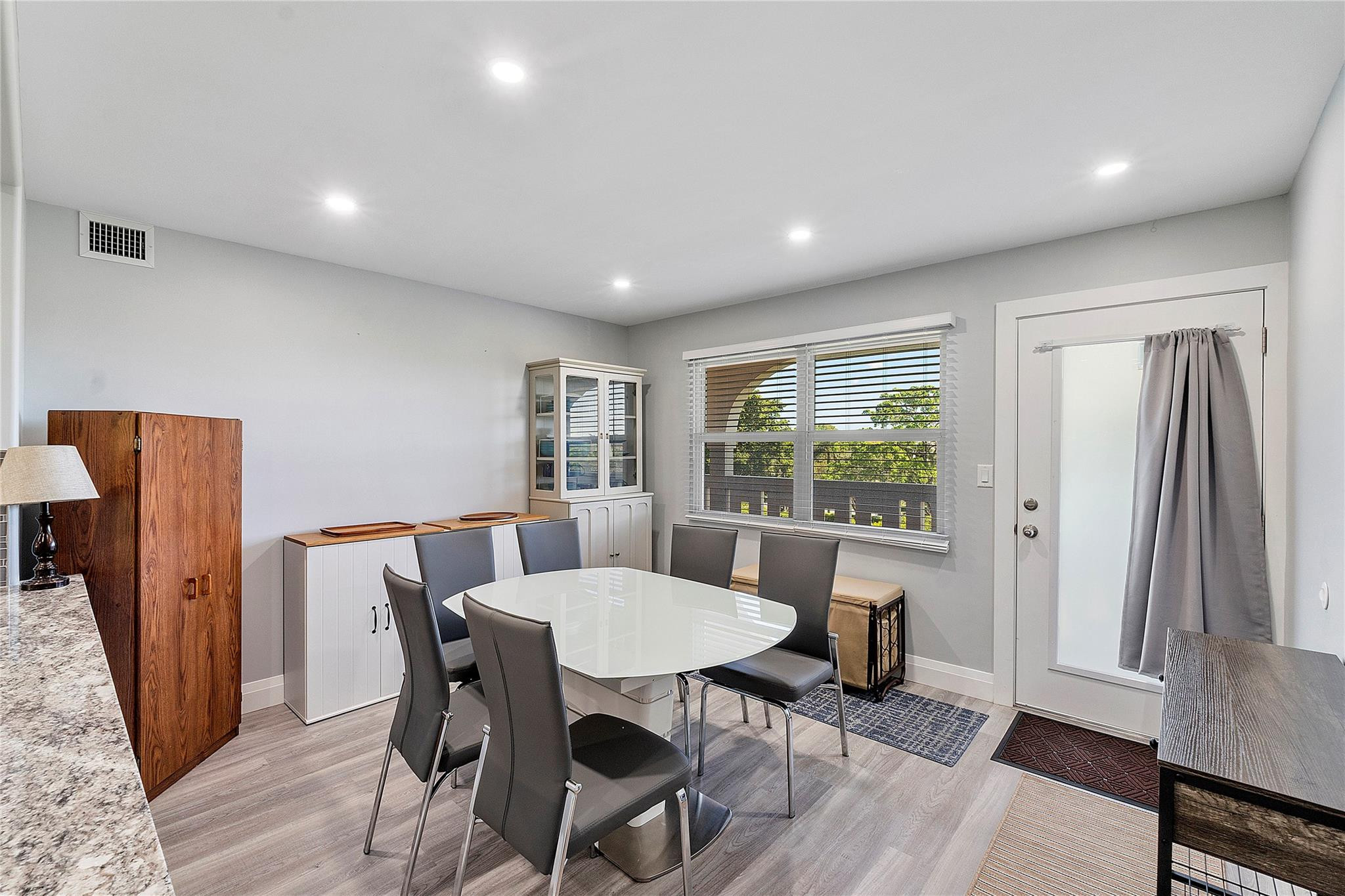 2001 Granada Drive K4