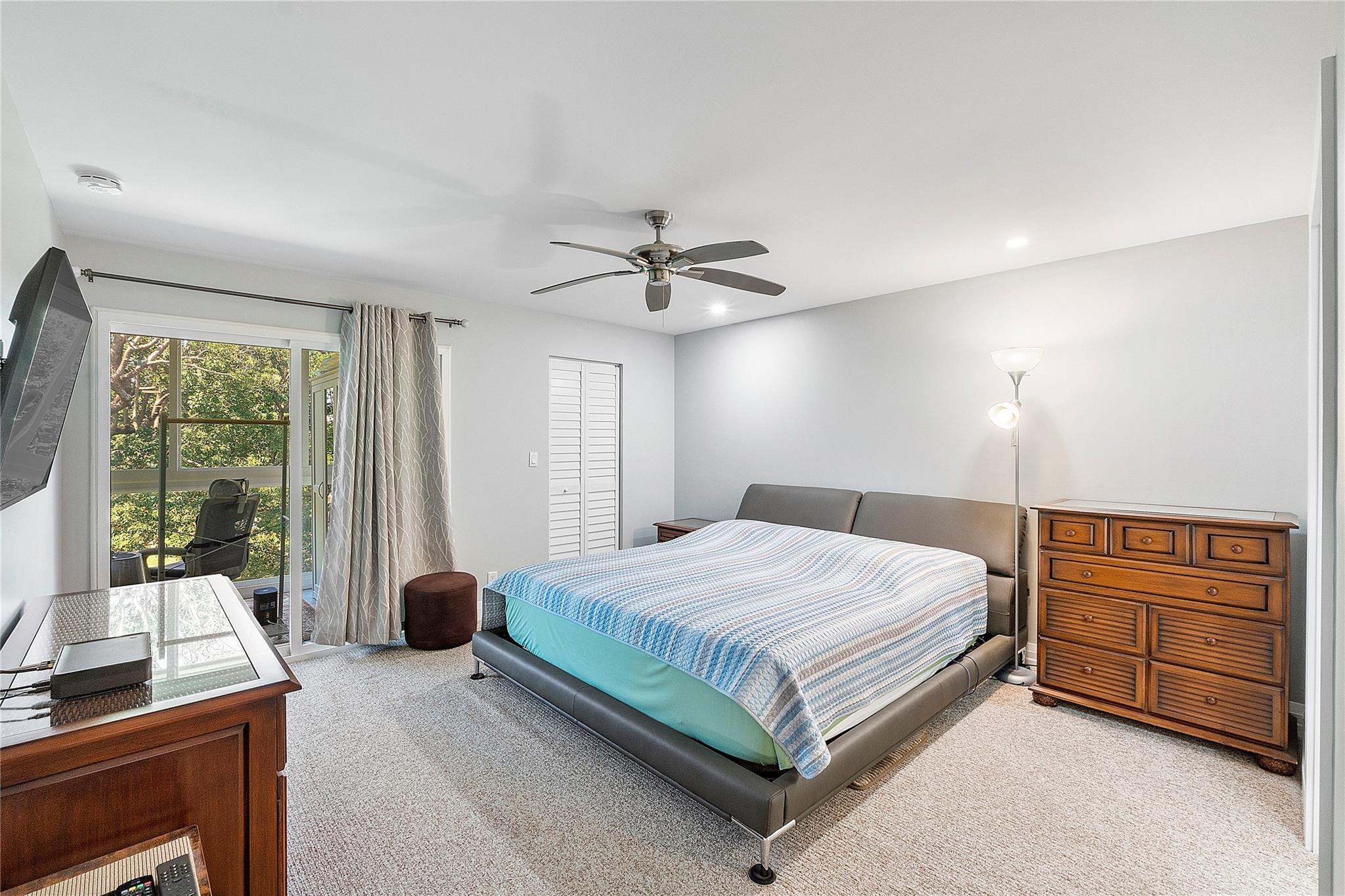 2001 Granada Drive K4