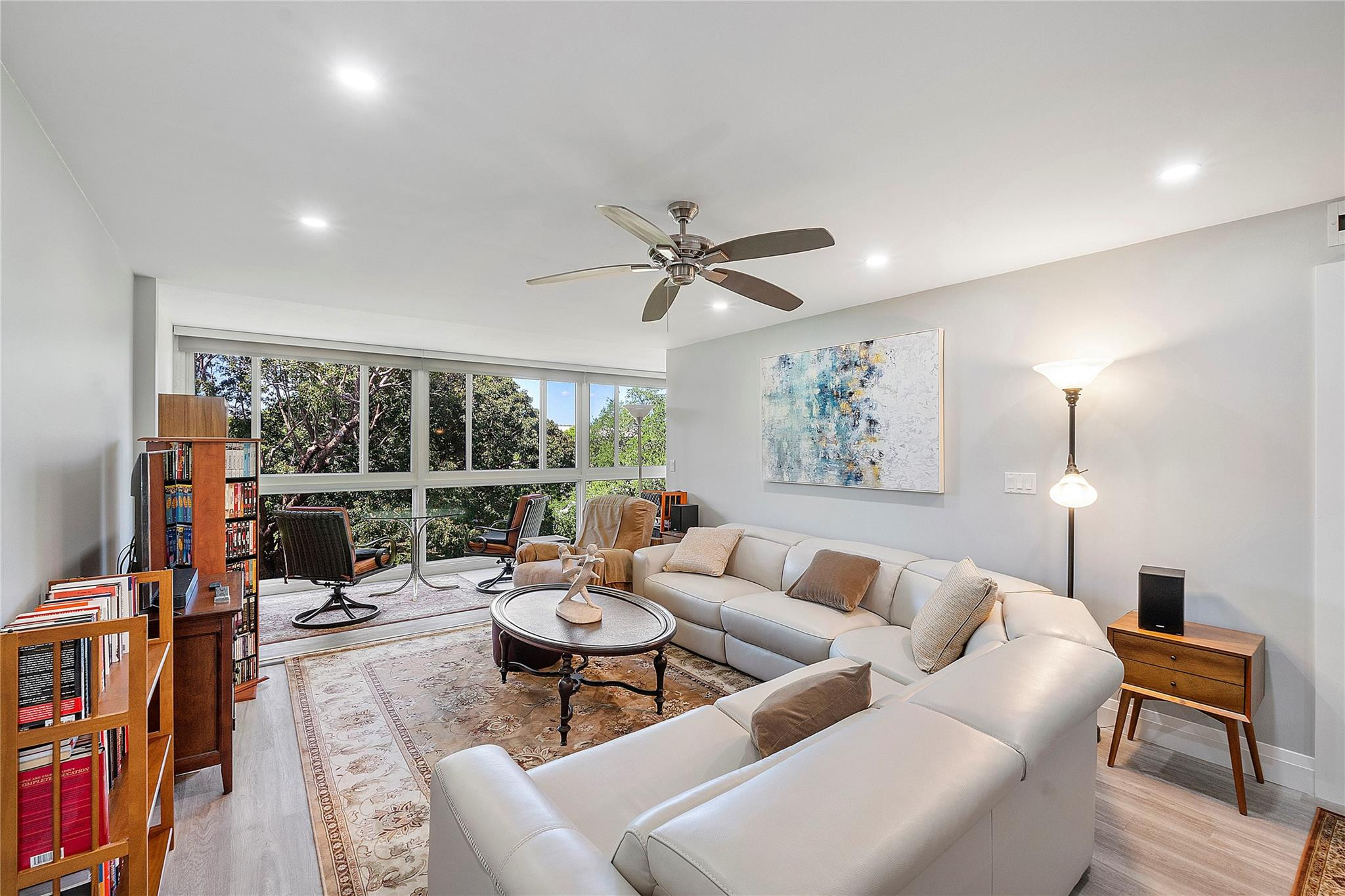 2001 Granada Drive K4