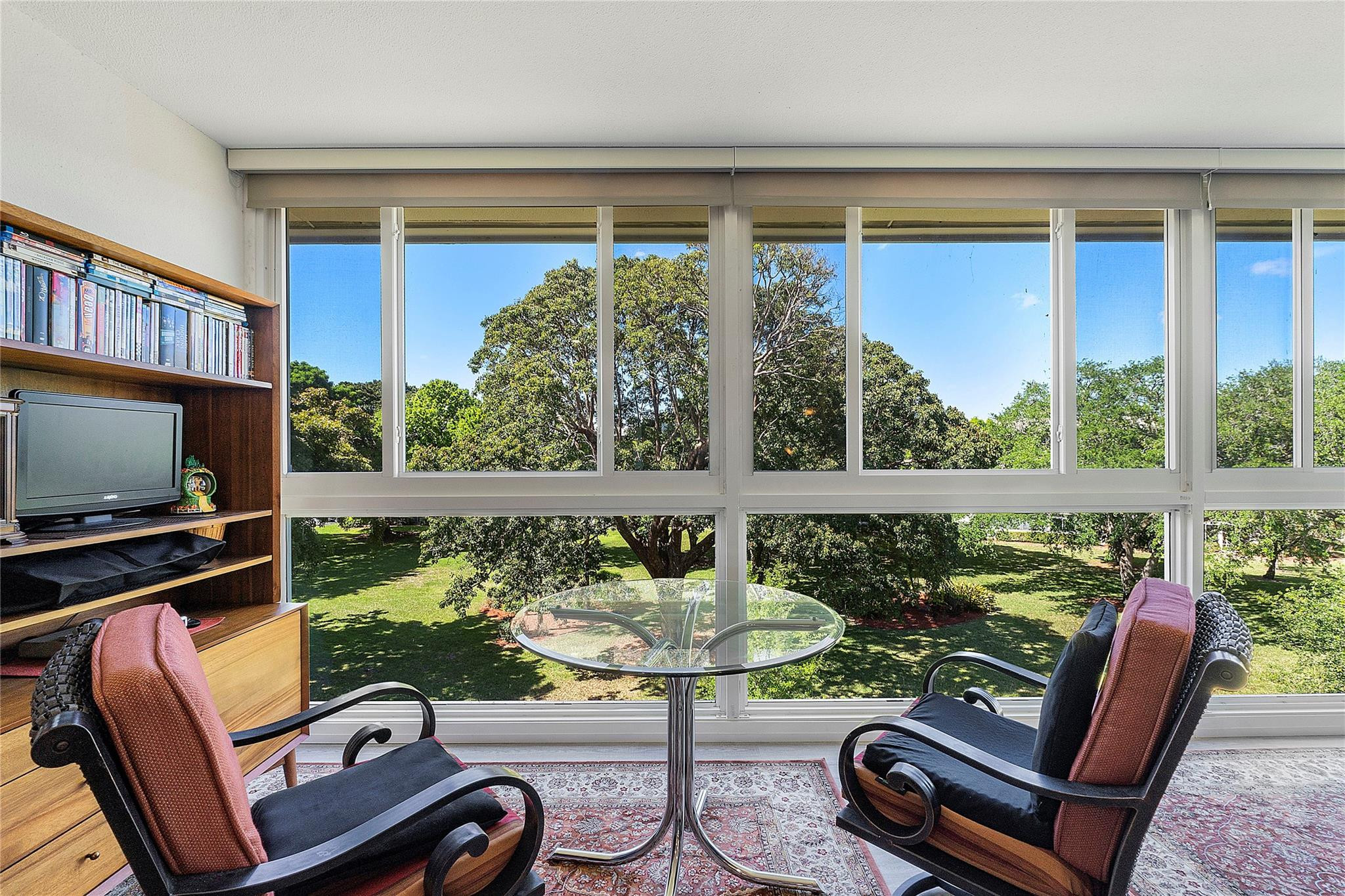 2001 Granada Drive K4