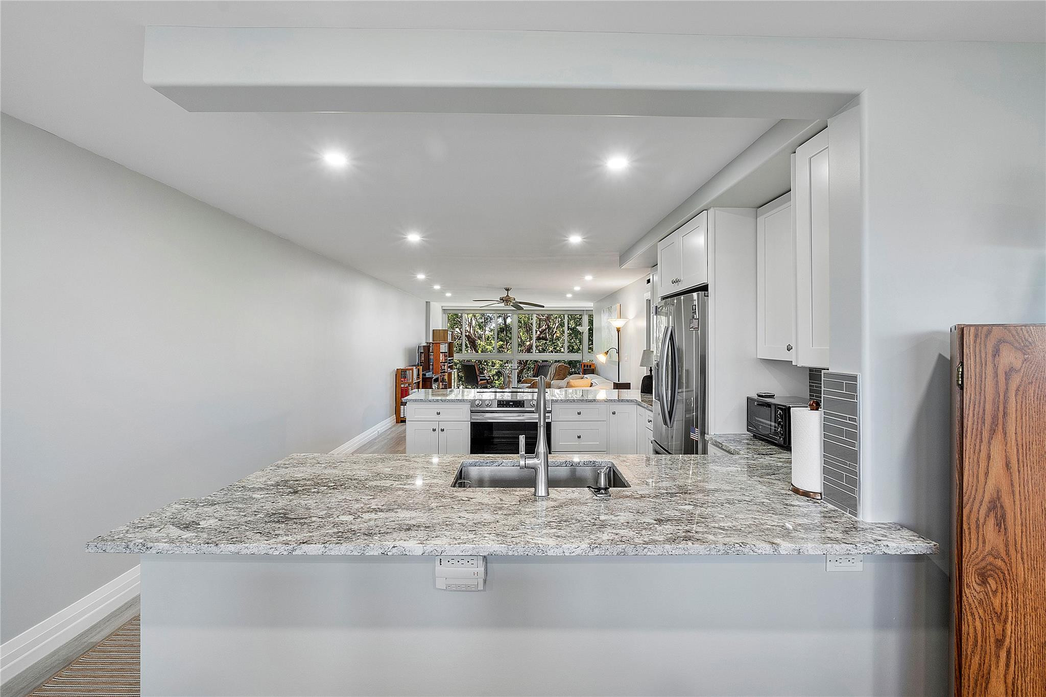 2001 Granada Drive K4