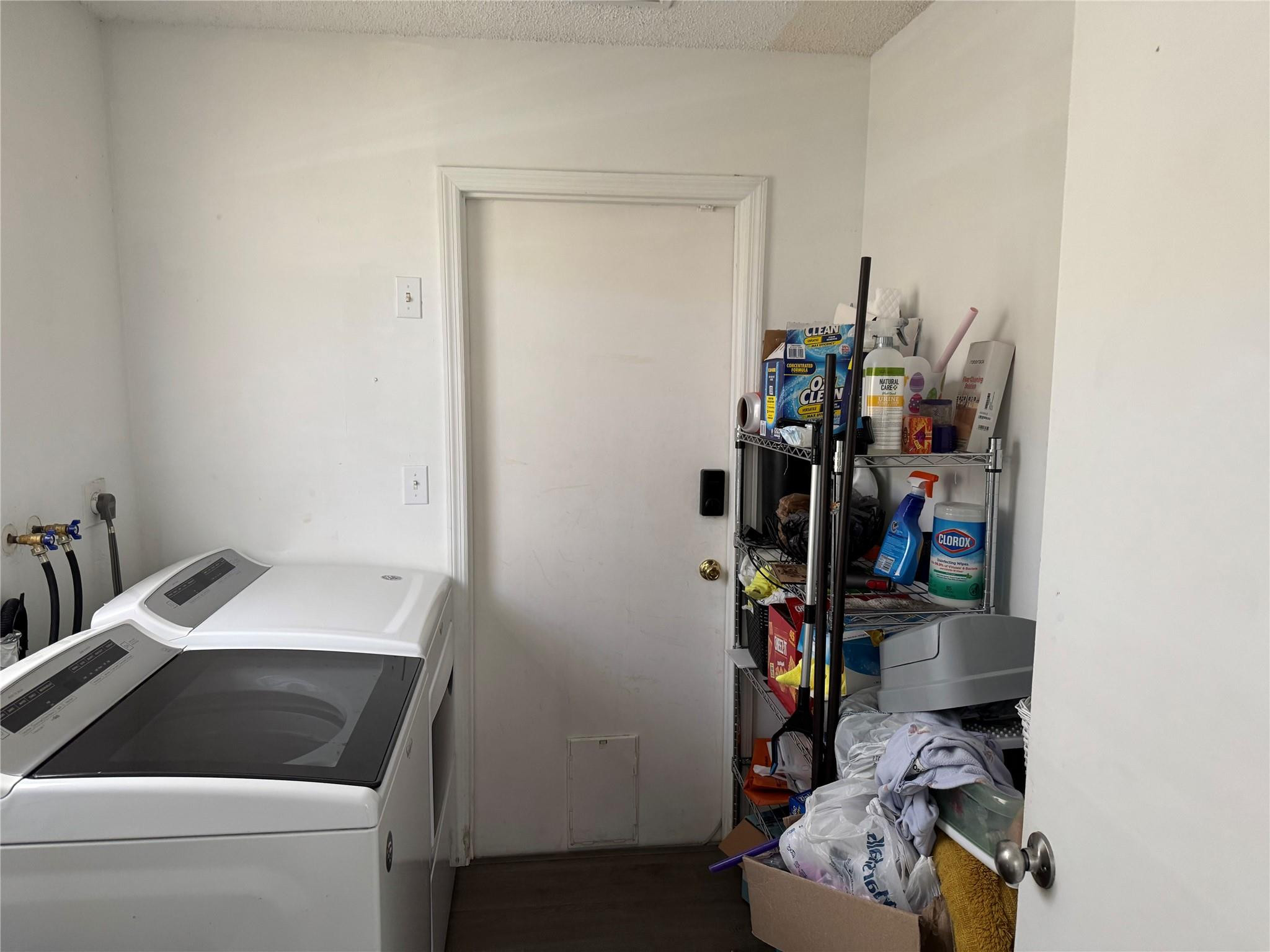 7014 NW 38th Manor