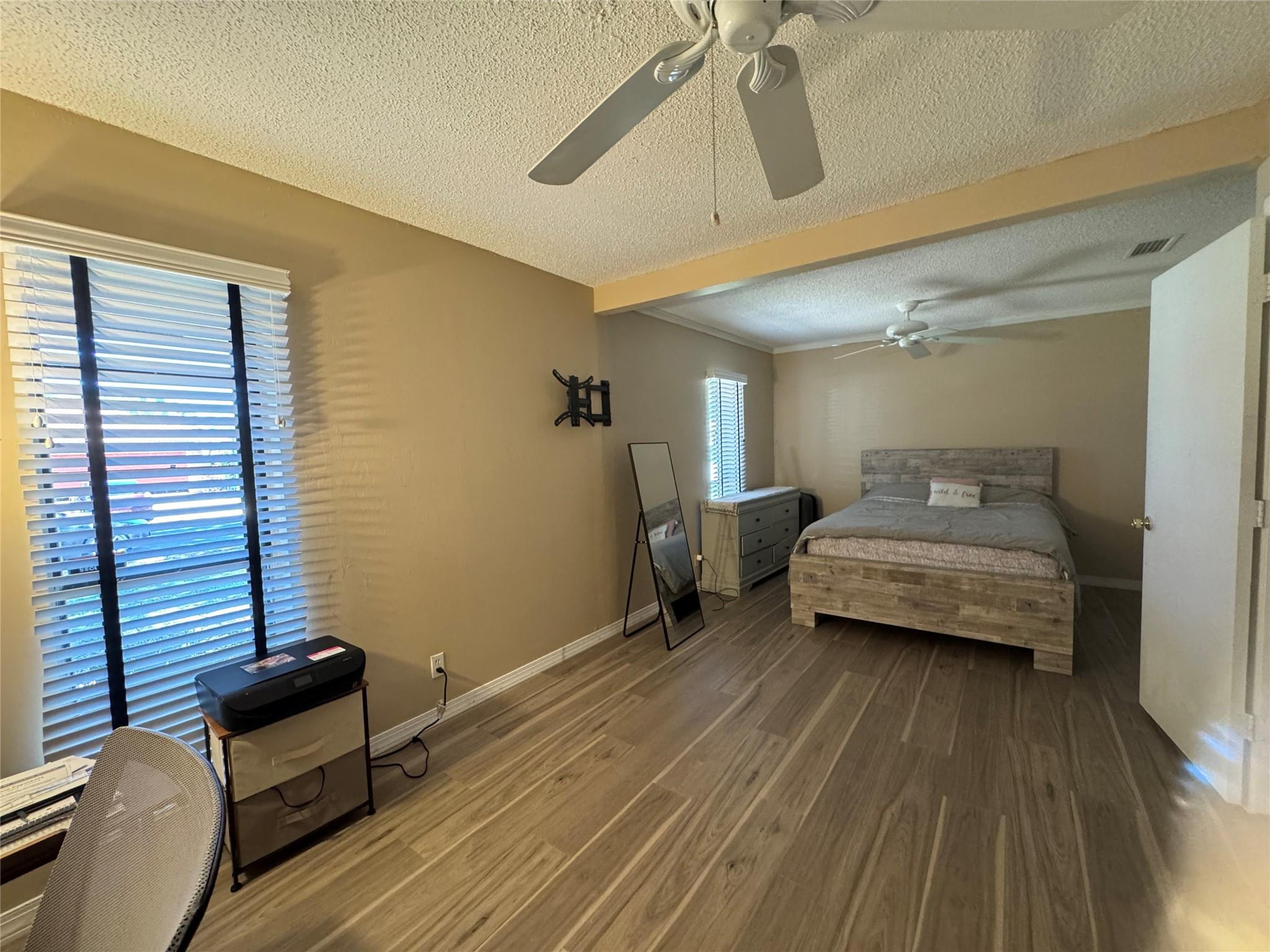 7014 NW 38th Manor