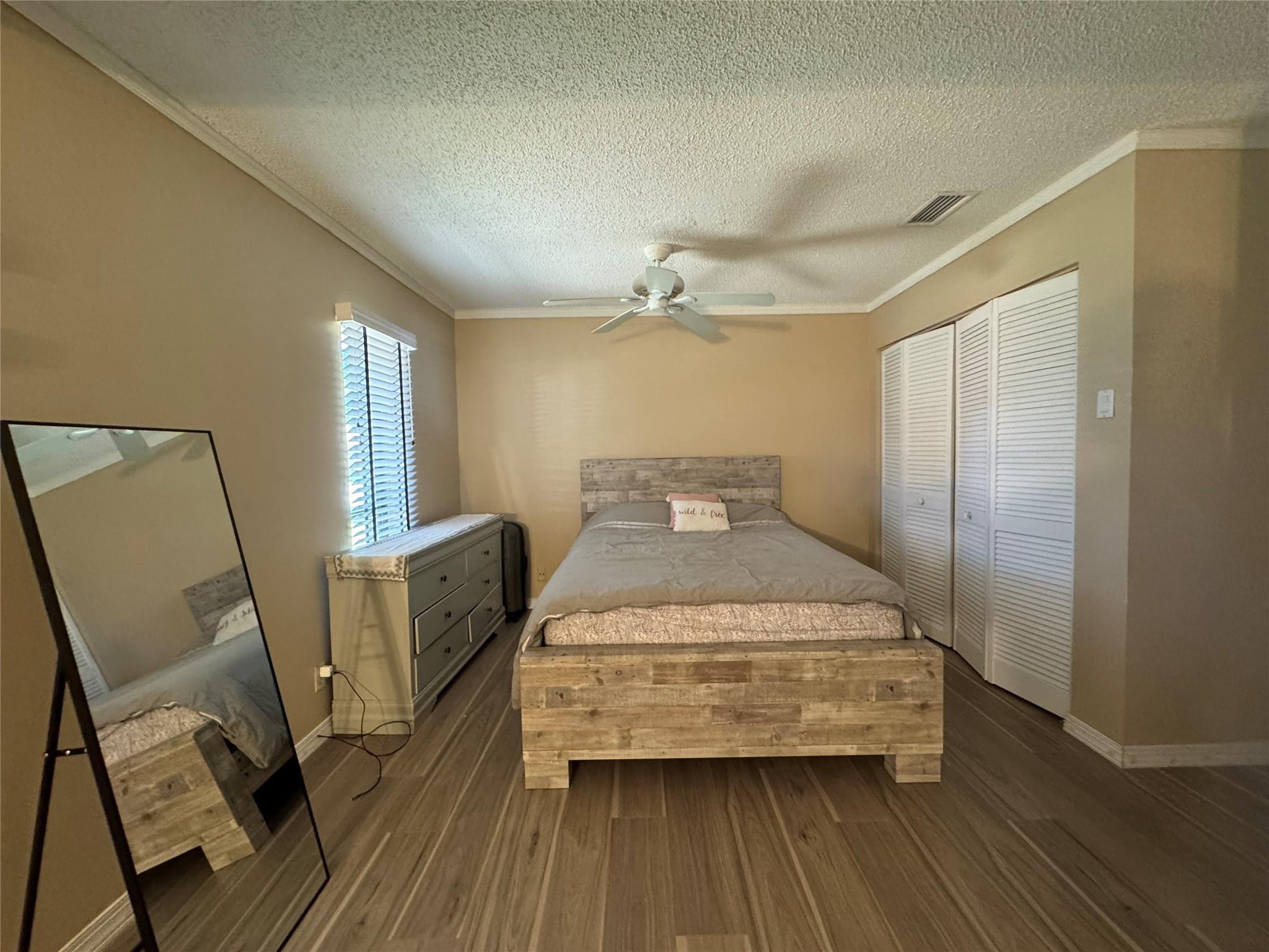 7014 NW 38th Manor